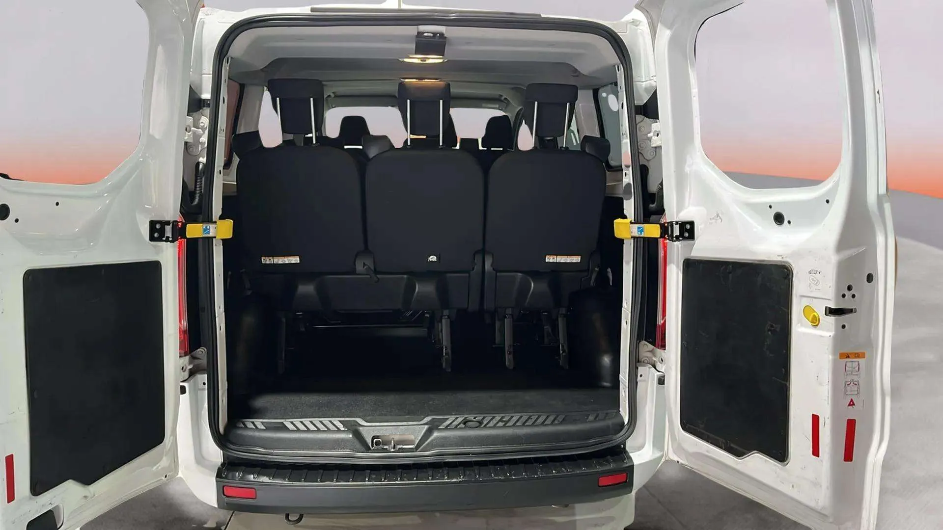 Ford Transit Custom - foto 25