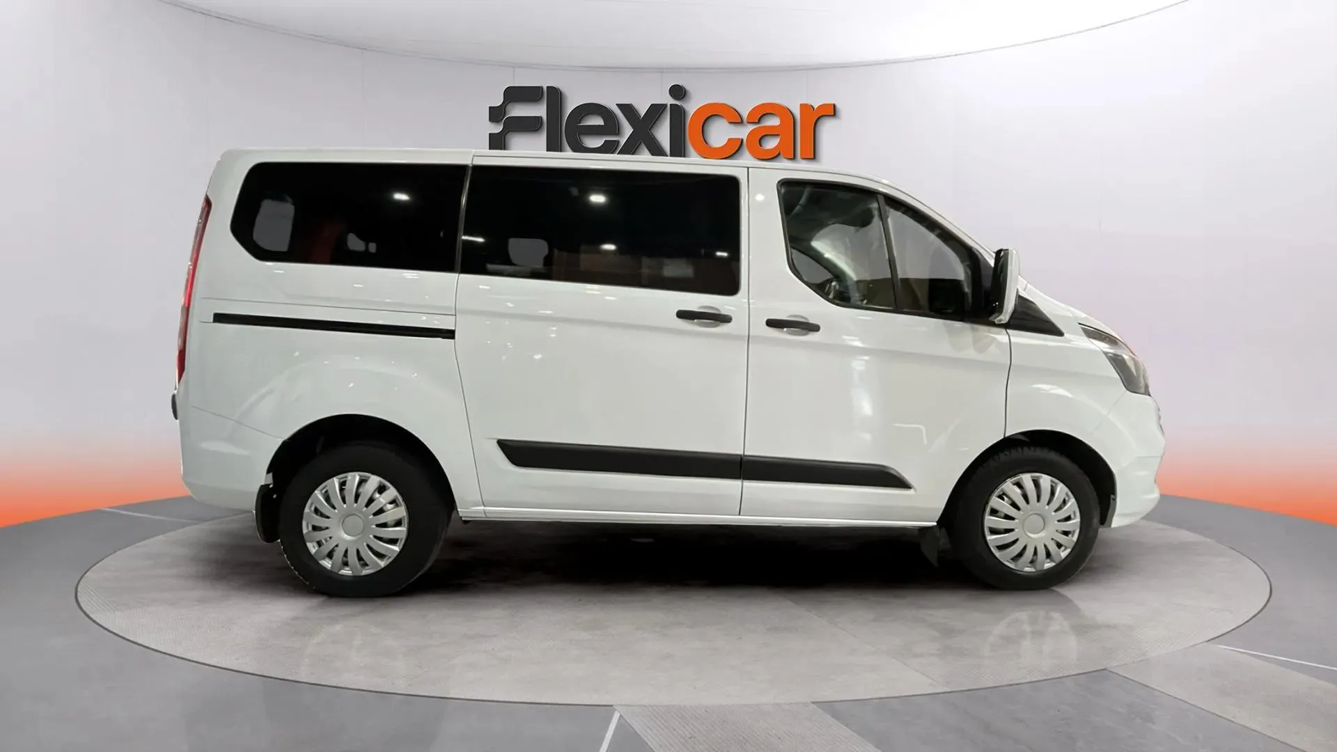 Ford Transit Custom - foto 8