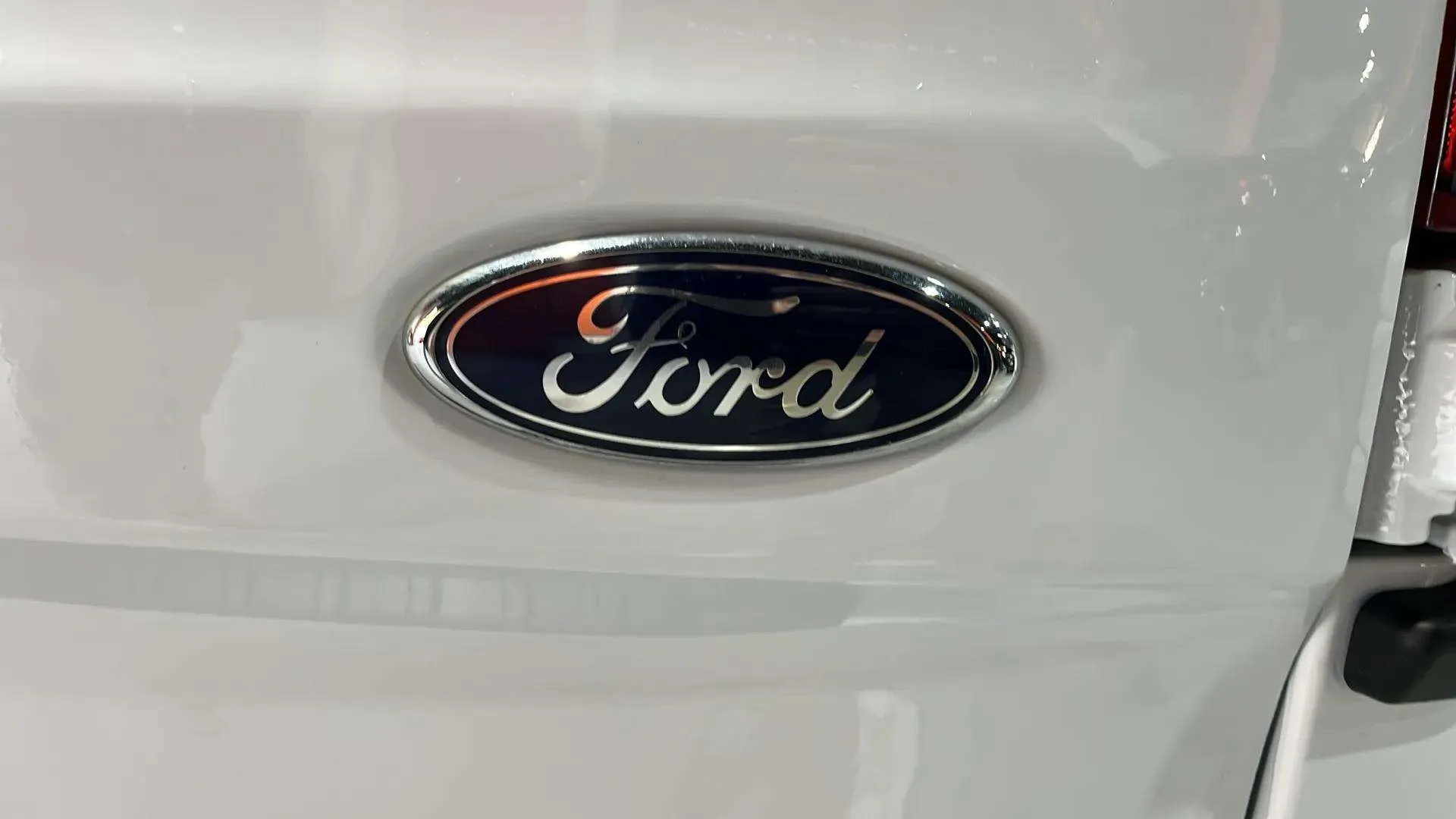 Ford Transit Custom - foto 28