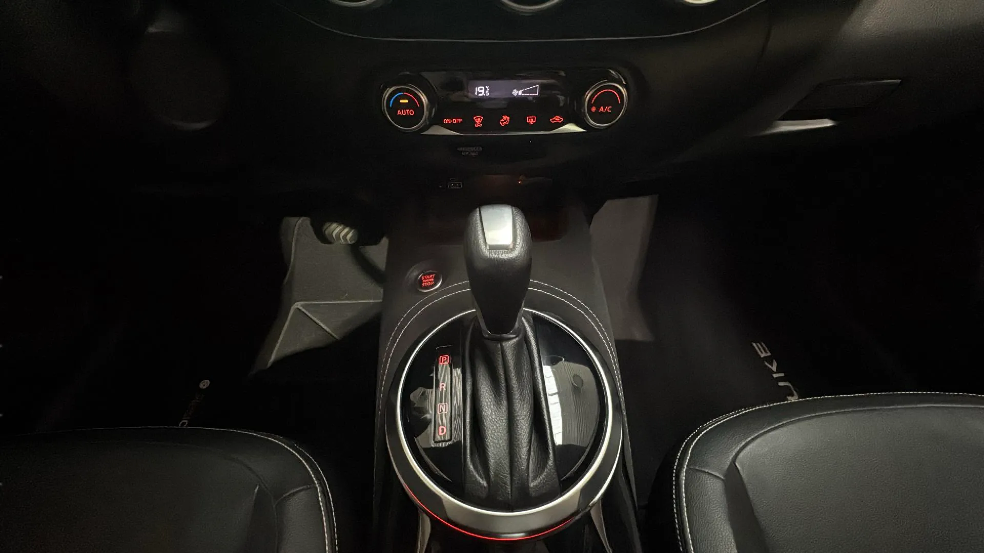 Nissan Juke DIG-T DCT N-Design Chic - foto 16