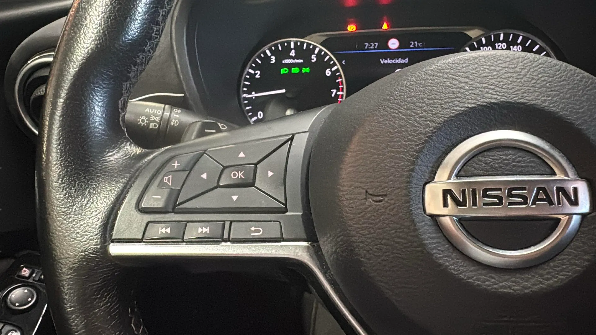 Nissan Juke DIG-T DCT N-Design Chic - foto 21