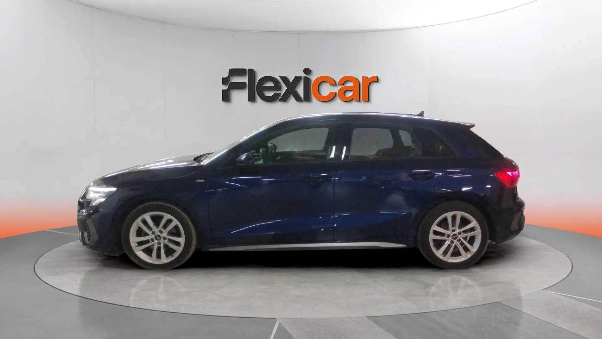 Audi A3 Sportback 35 TFSI S tronic - foto 3