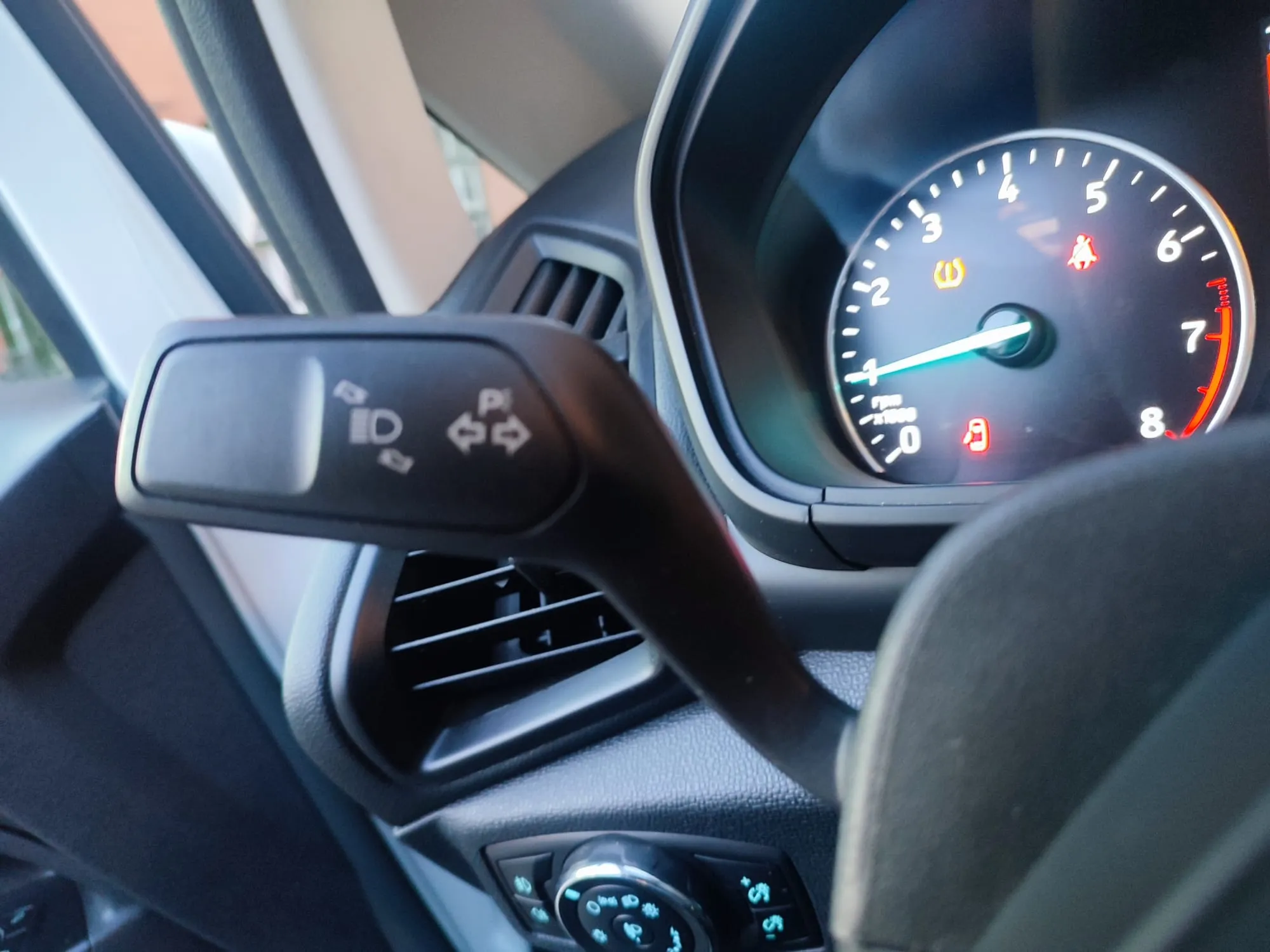 Ford EcoSport 1.0L EcoBoost Titanium Aut - foto 19