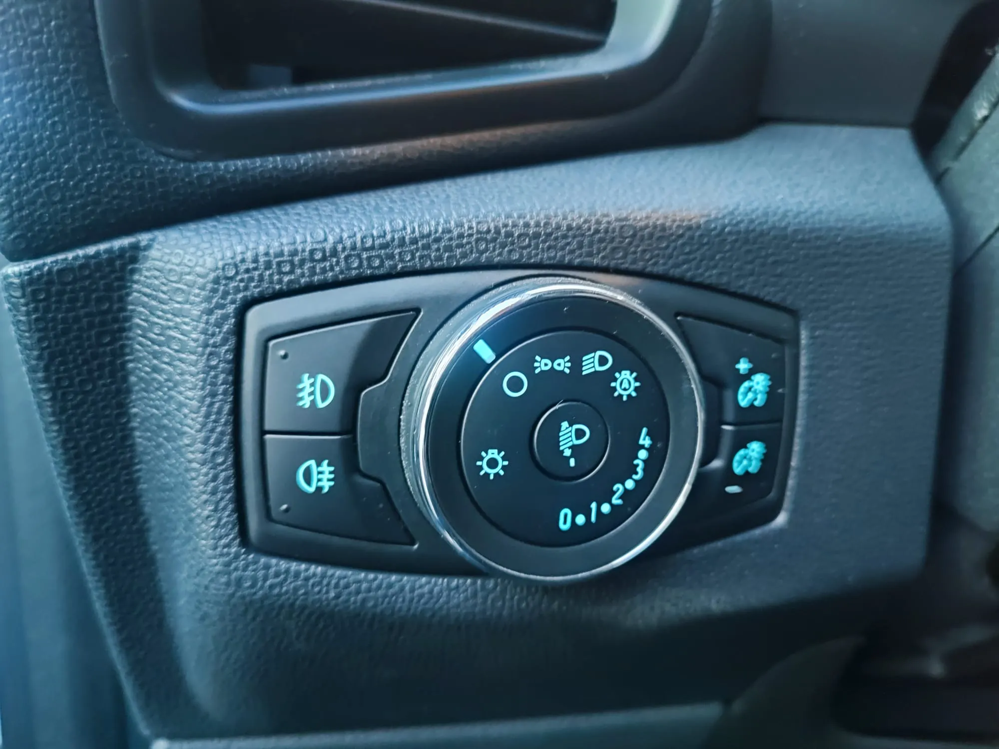 Ford EcoSport 1.0L EcoBoost Titanium Aut - foto 22
