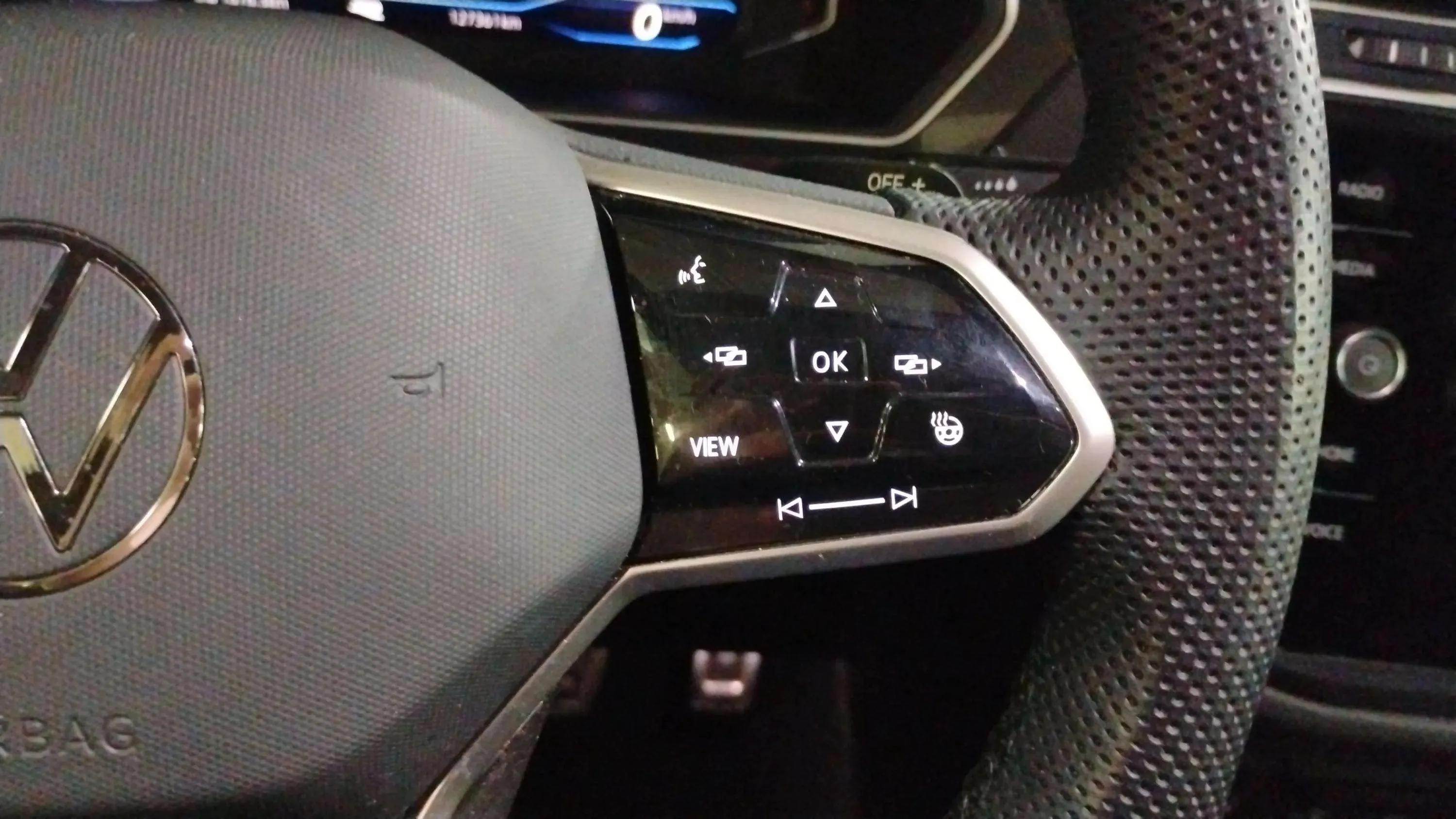 Volkswagen Tiguan R-Line 1.5 TSI DSG - foto 20