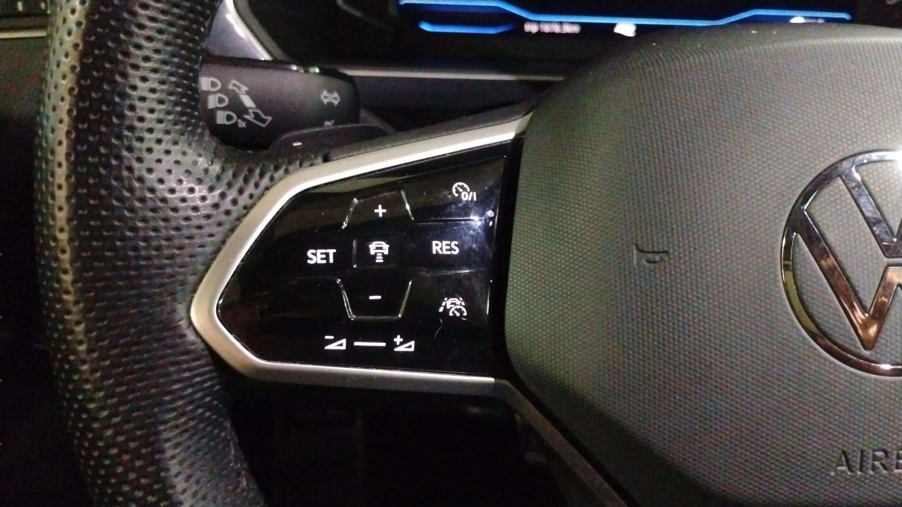 Volkswagen Tiguan R-Line 1.5 TSI DSG - foto 6