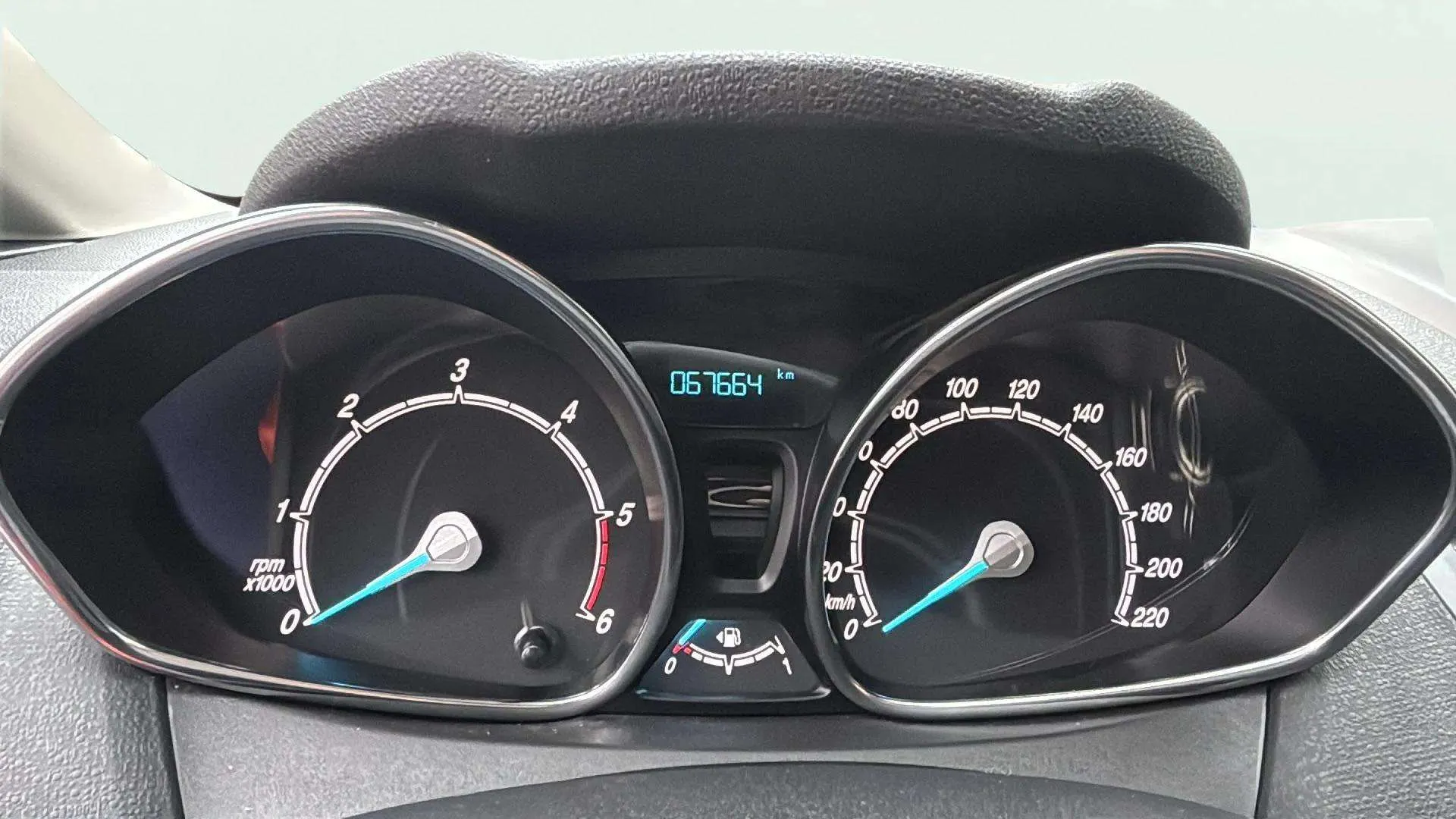 Ford Fiesta 1.5 TDCi Trend - foto 24
