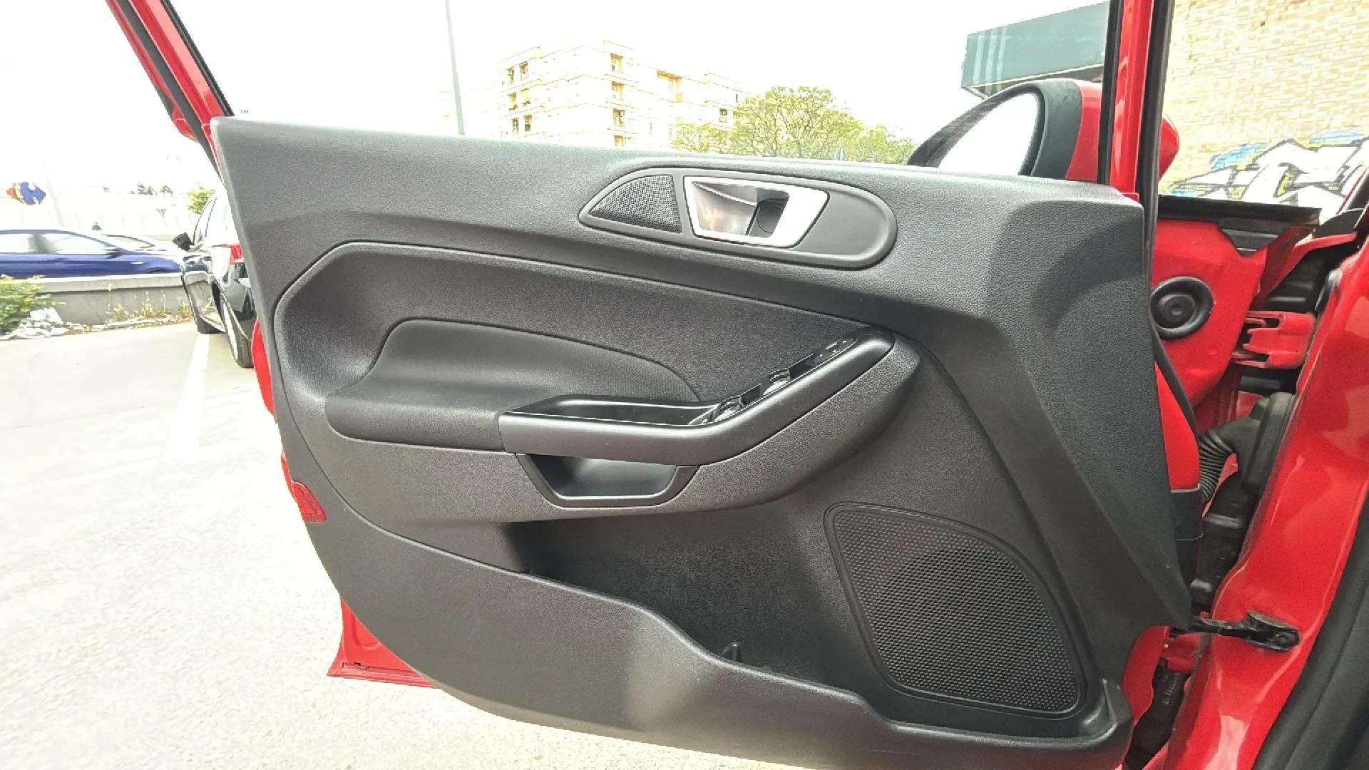 Ford Fiesta 1.5 TDCi Trend - foto 28