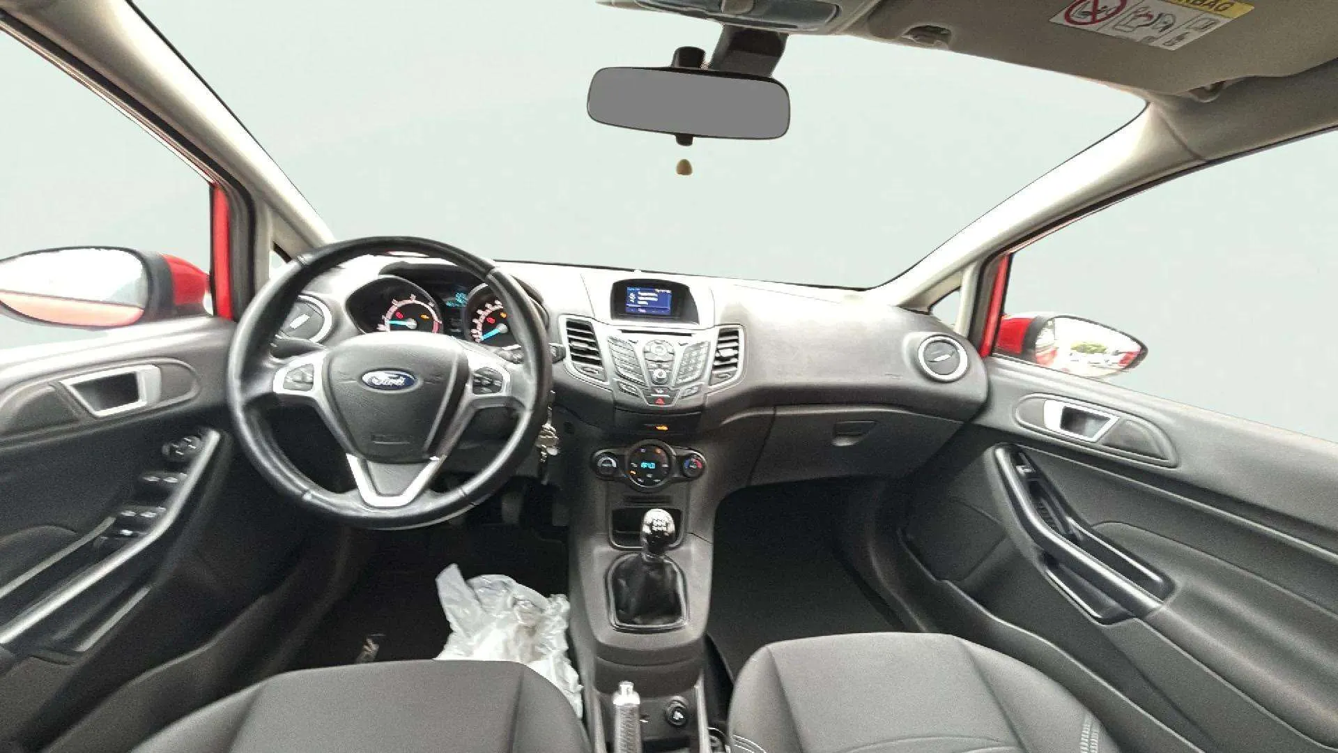 Ford Fiesta 1.5 TDCi Trend - foto 21