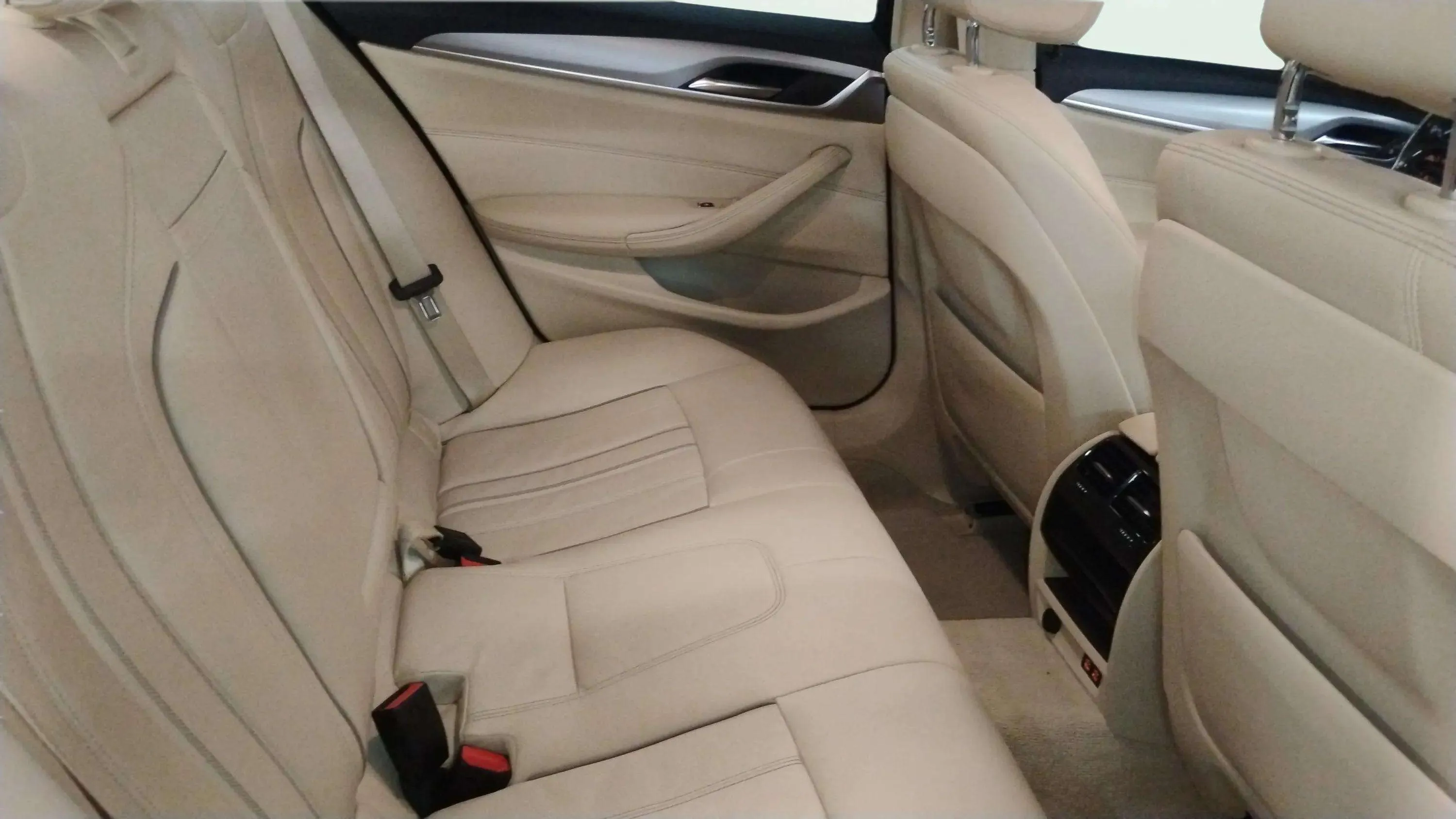 BMW Serie 5 530e iPerformance - foto 23