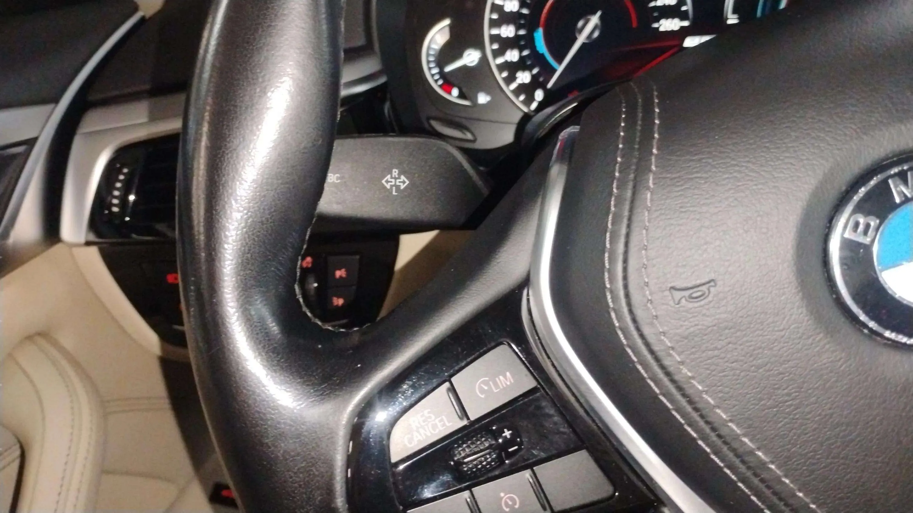 BMW Serie 5 530e iPerformance - foto 19