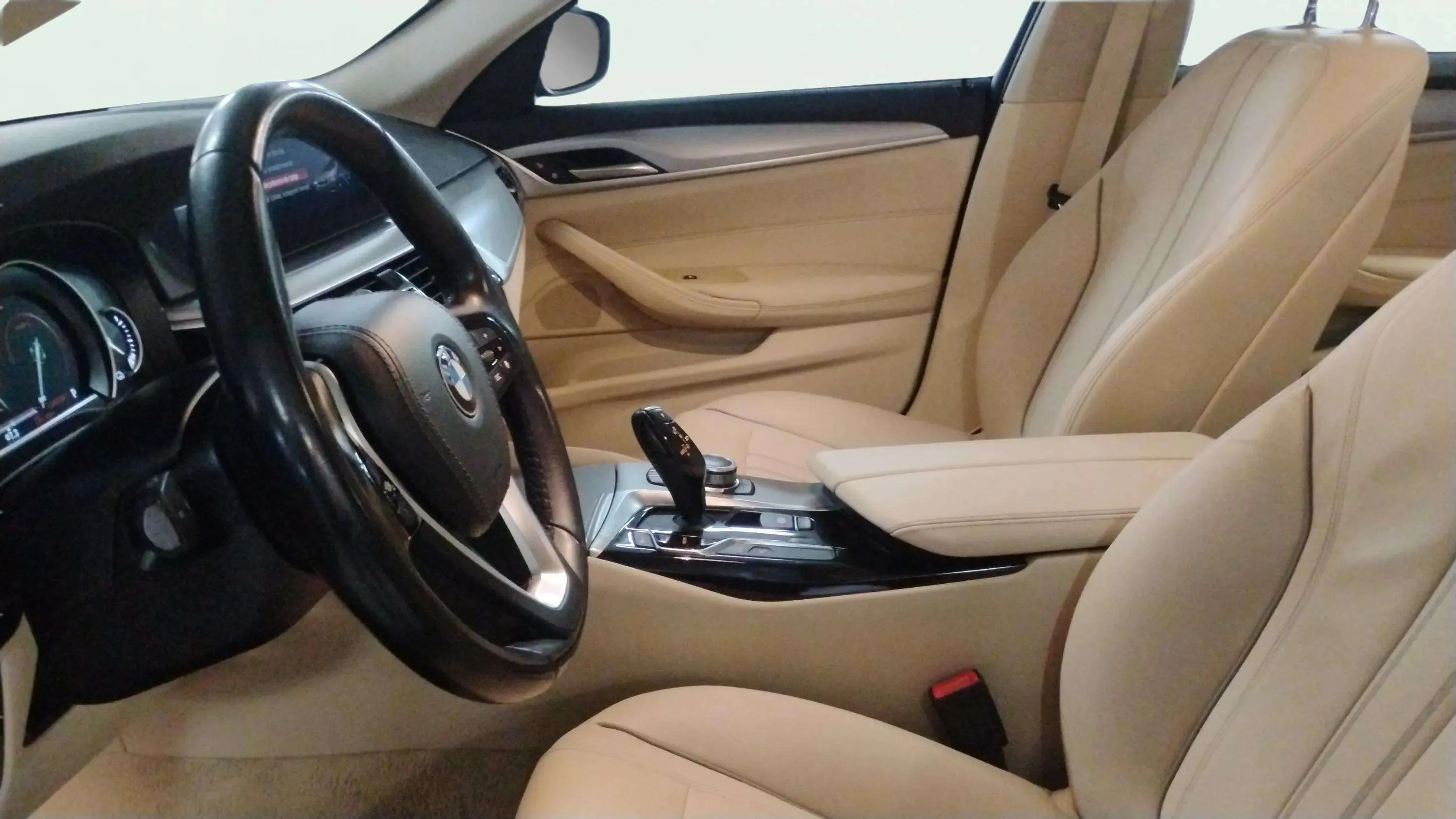 BMW Serie 5 530e iPerformance - foto 8