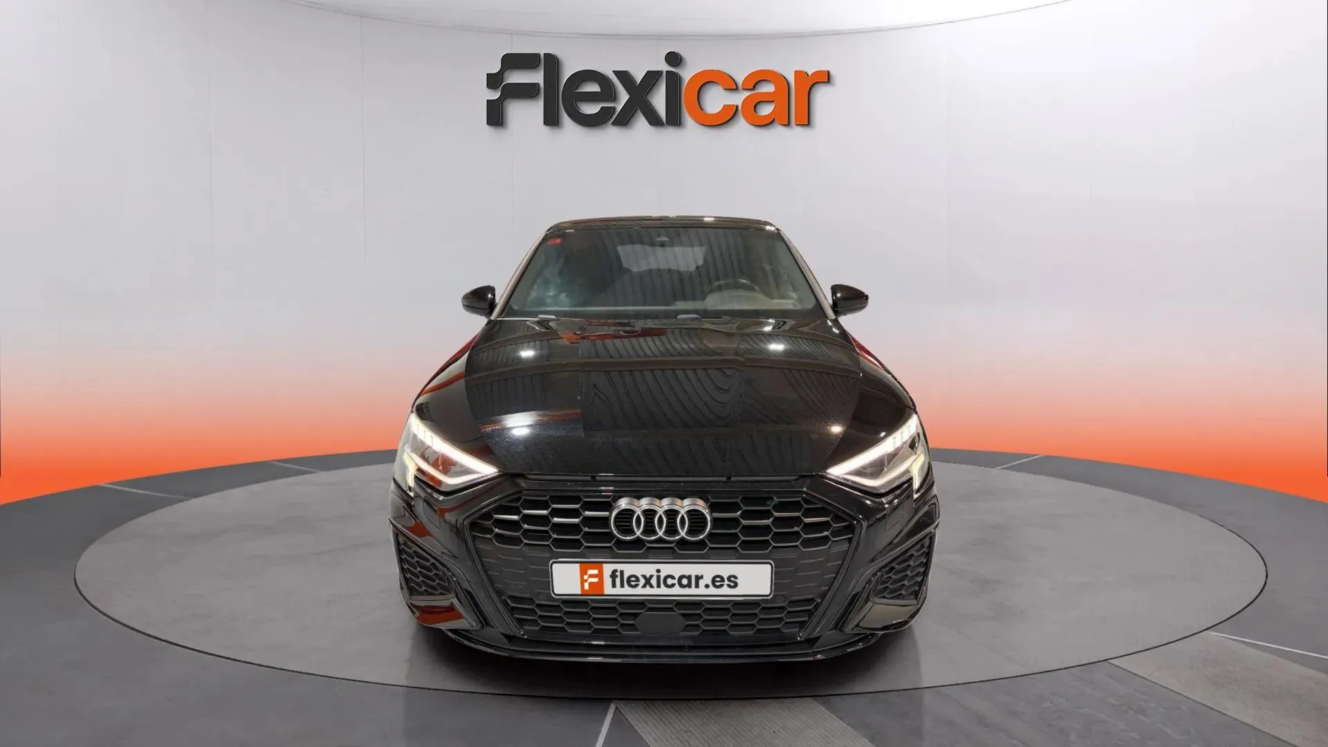 Audi A3 Sportback Black line 35 TFSI S tro - foto 2