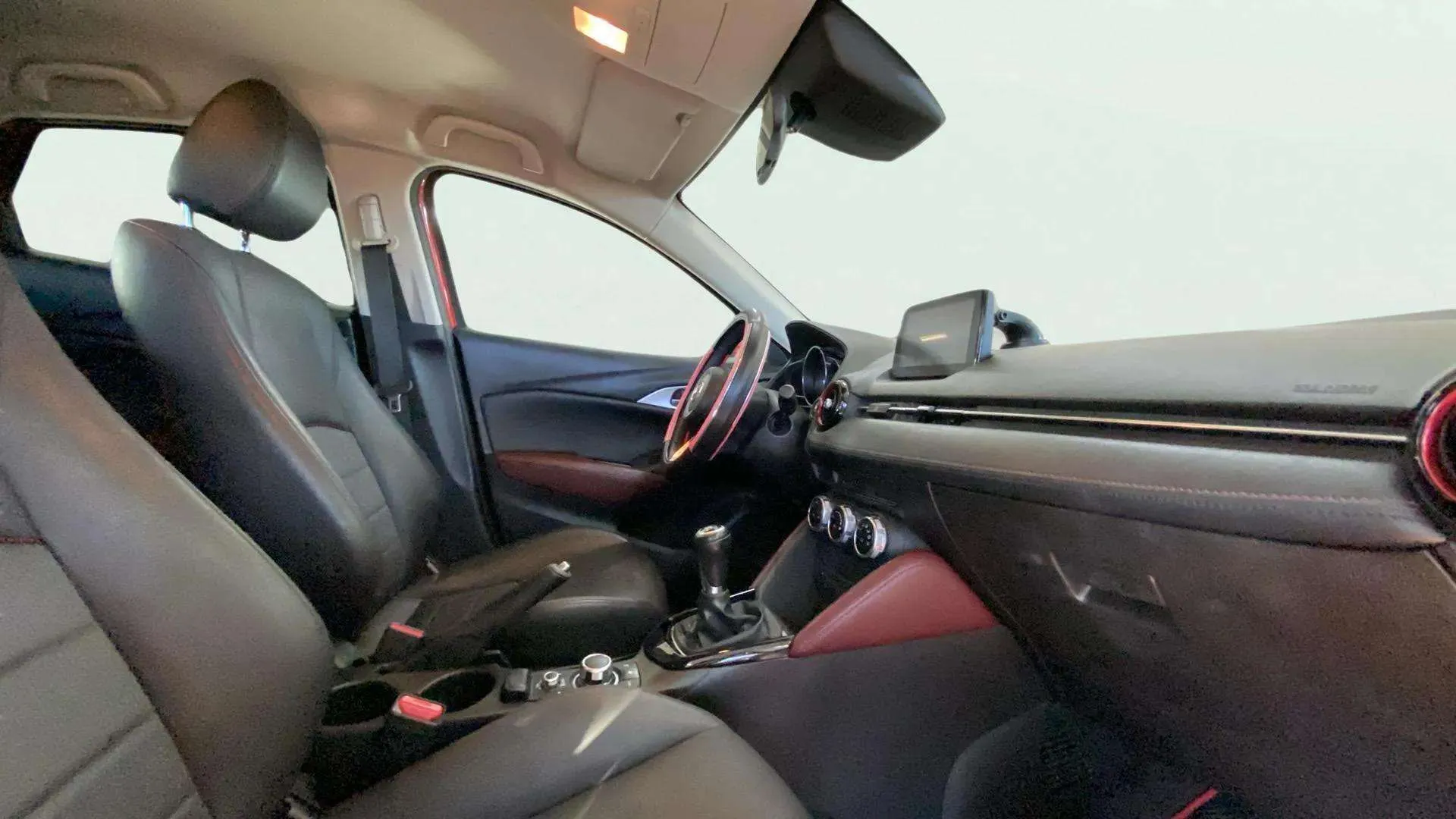 Mazda CX-3 2.0 Skyactiv GE Luxury 2WD - foto 14