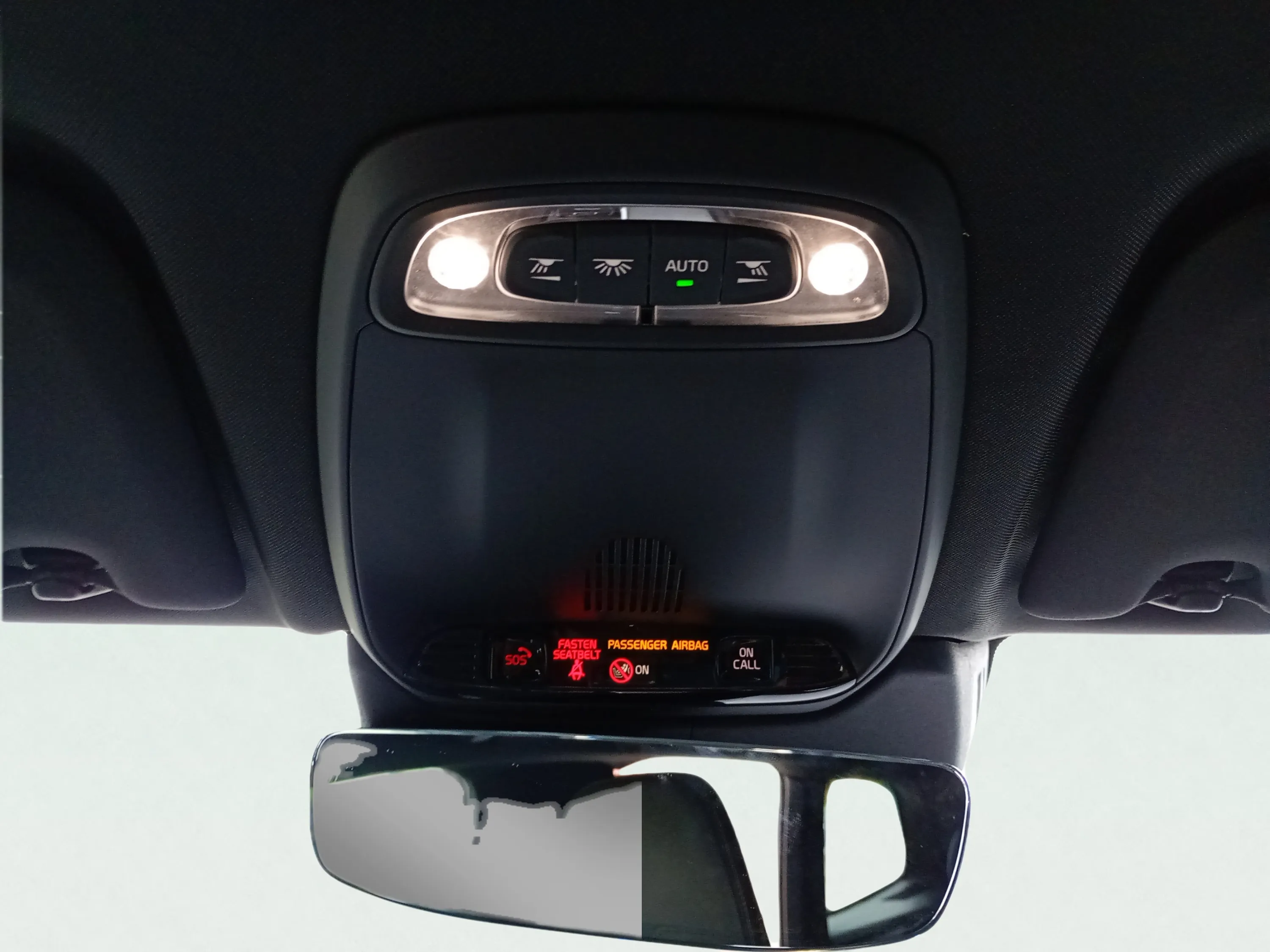 Volvo XC60 2.0 D3 R-Design - foto 16