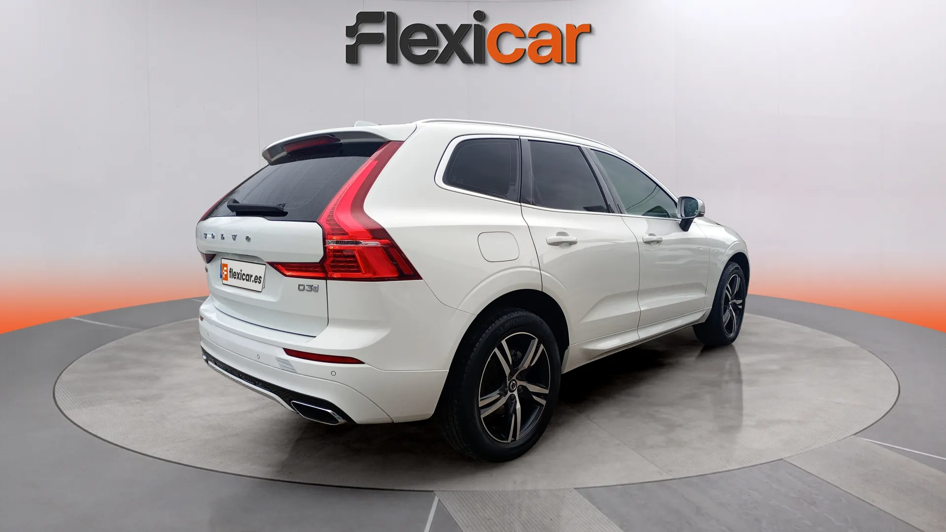 Volvo XC60 2.0 D3 R-Design - foto 3