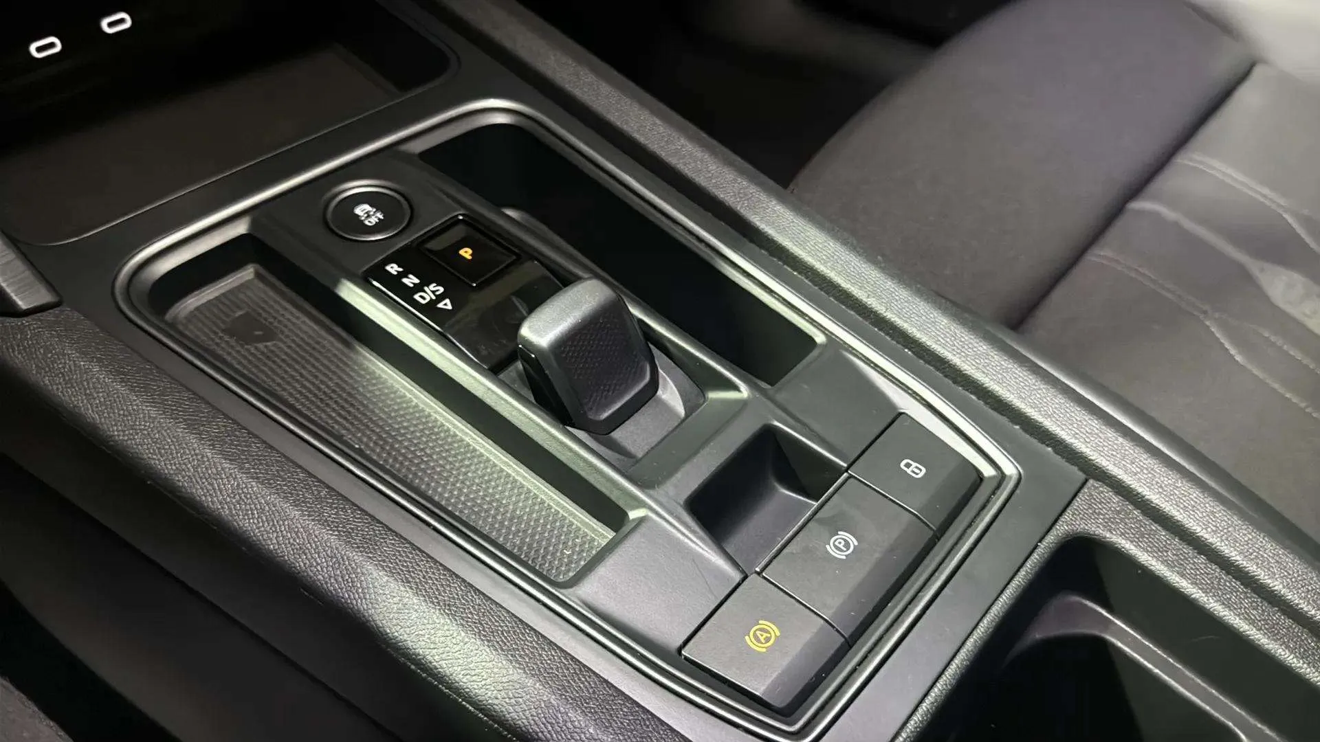 Cupra León 2.0 TSI DSG - foto 31