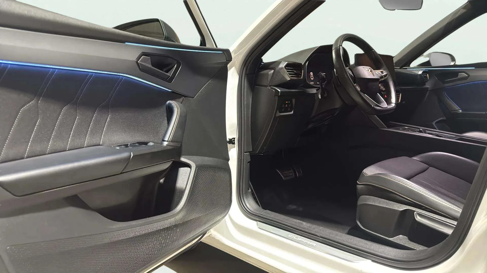 Cupra León 2.0 TSI DSG - foto 16