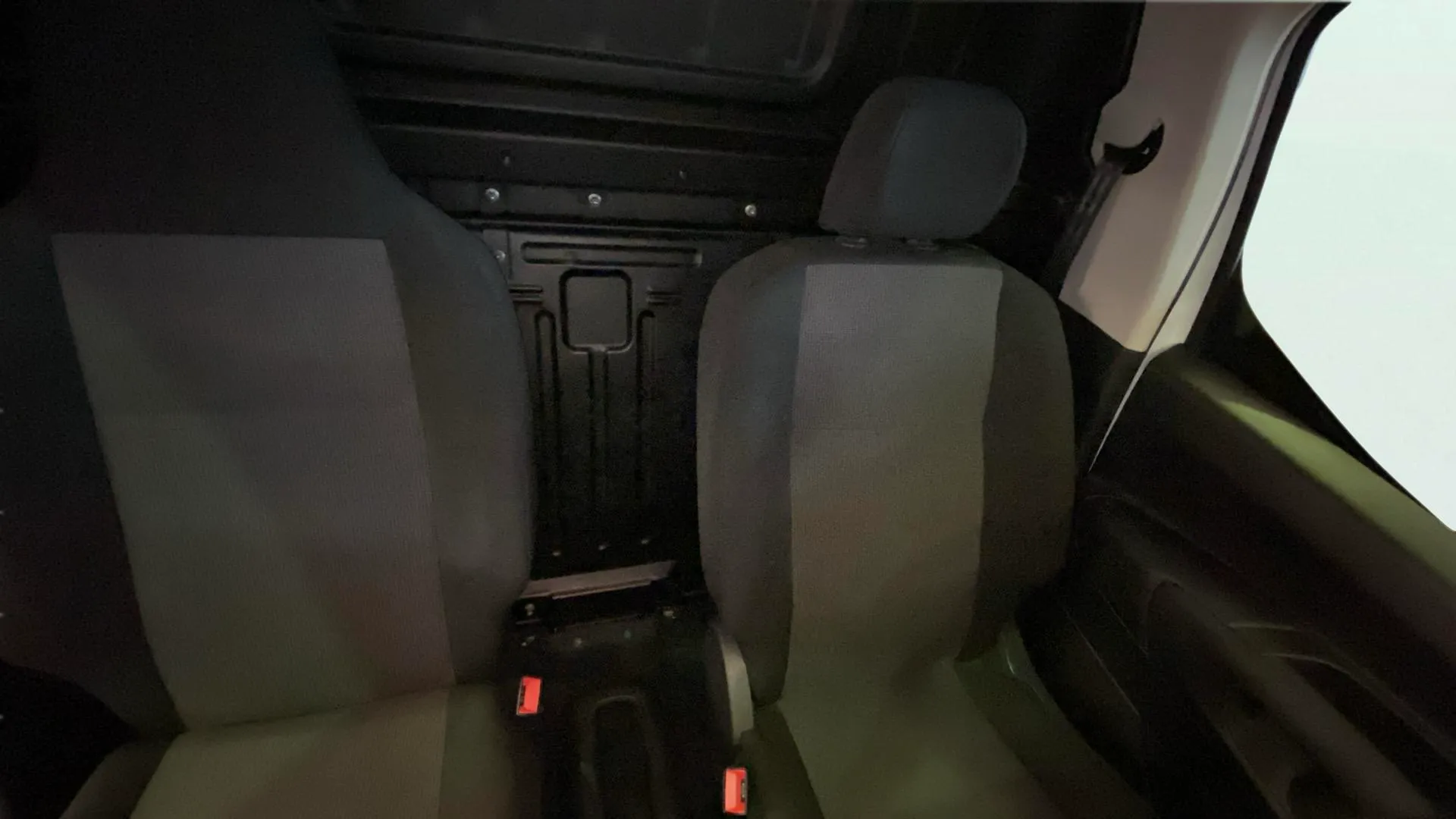 Opel Combo 1.5 TD Edition L - foto 17
