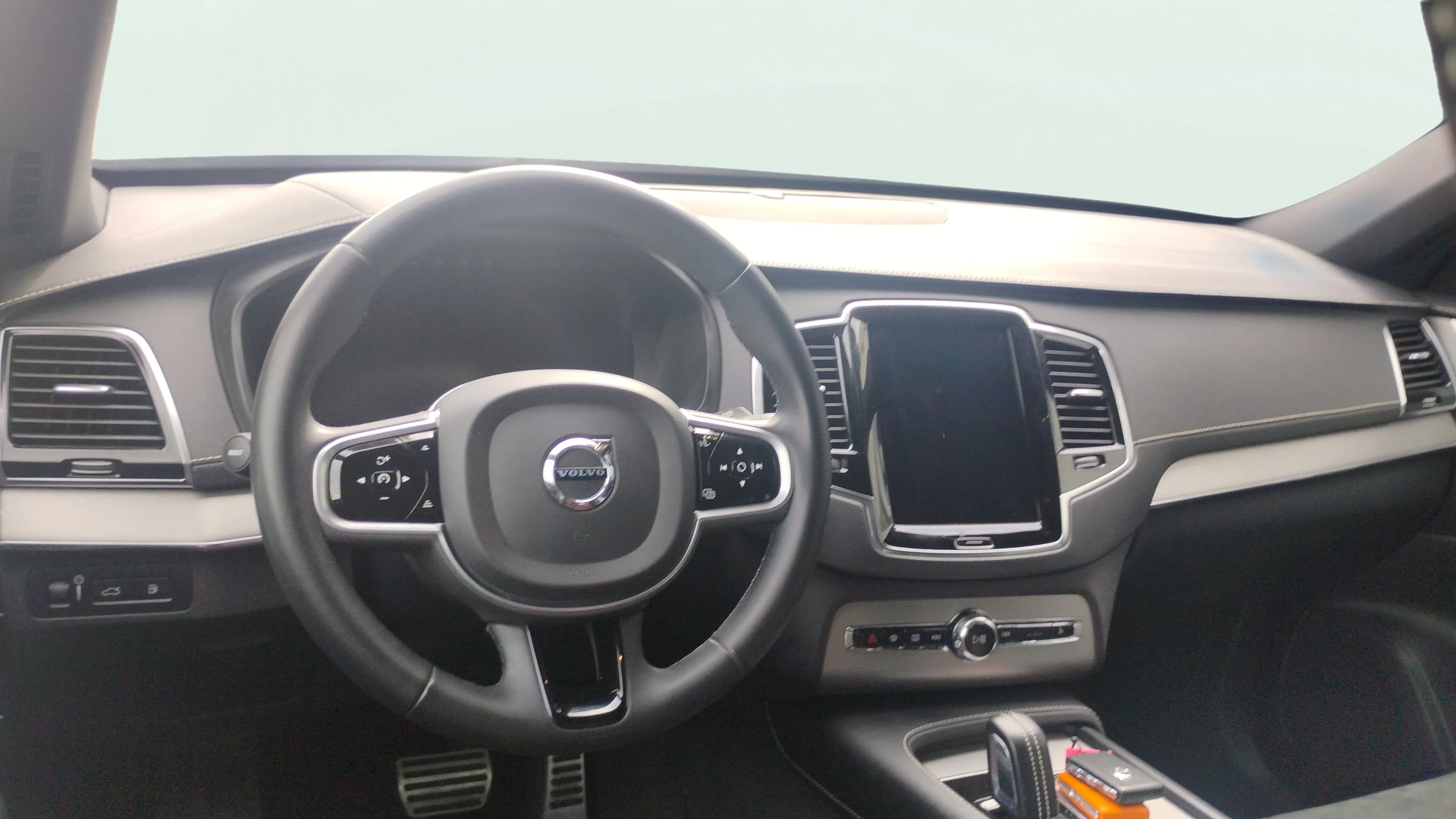 Volvo XC90 2.0 T8 AWD Recharge R-Design - foto 6