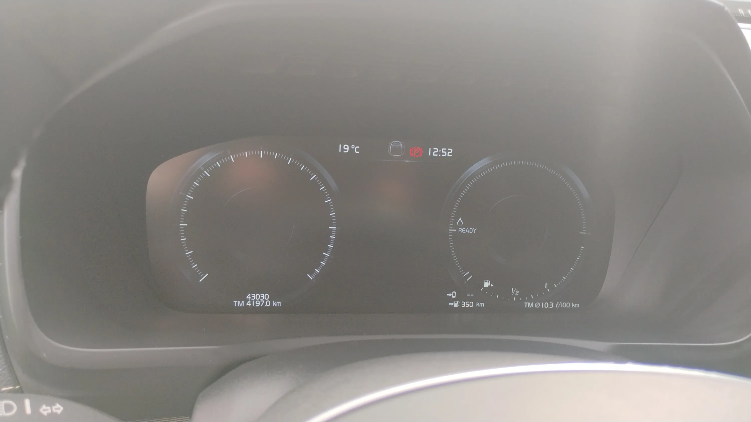 Volvo XC90 2.0 T8 AWD Recharge R-Design - foto 9