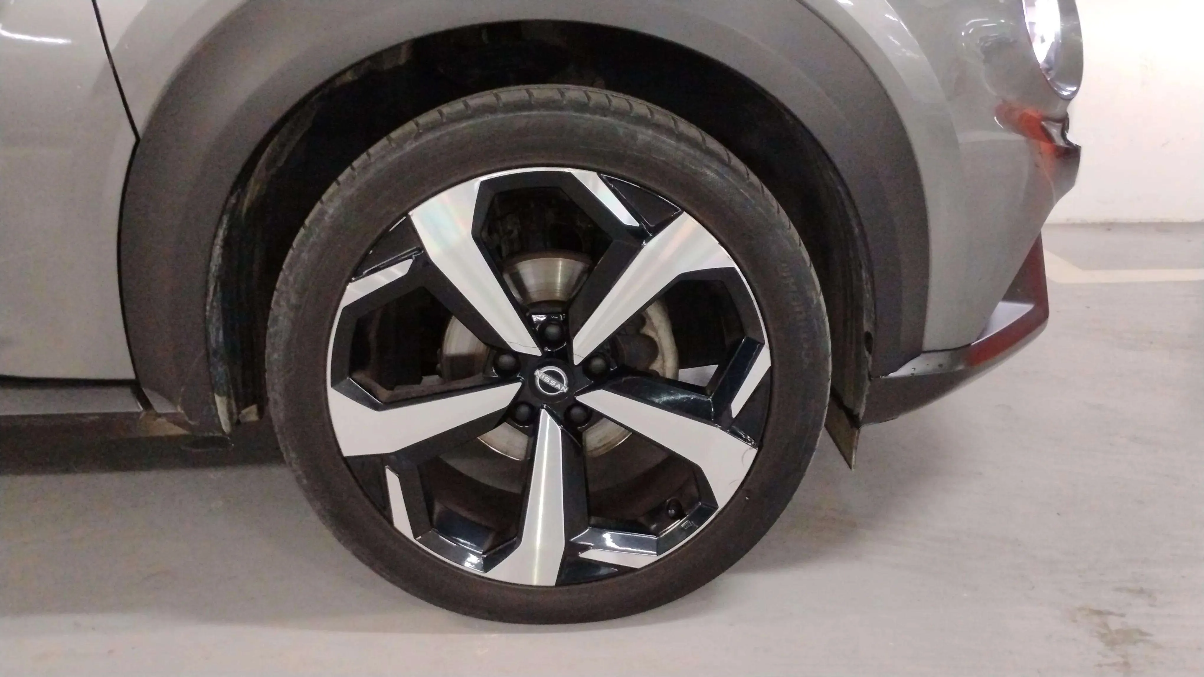 Nissan Juke DIG-T Tekna - foto 29