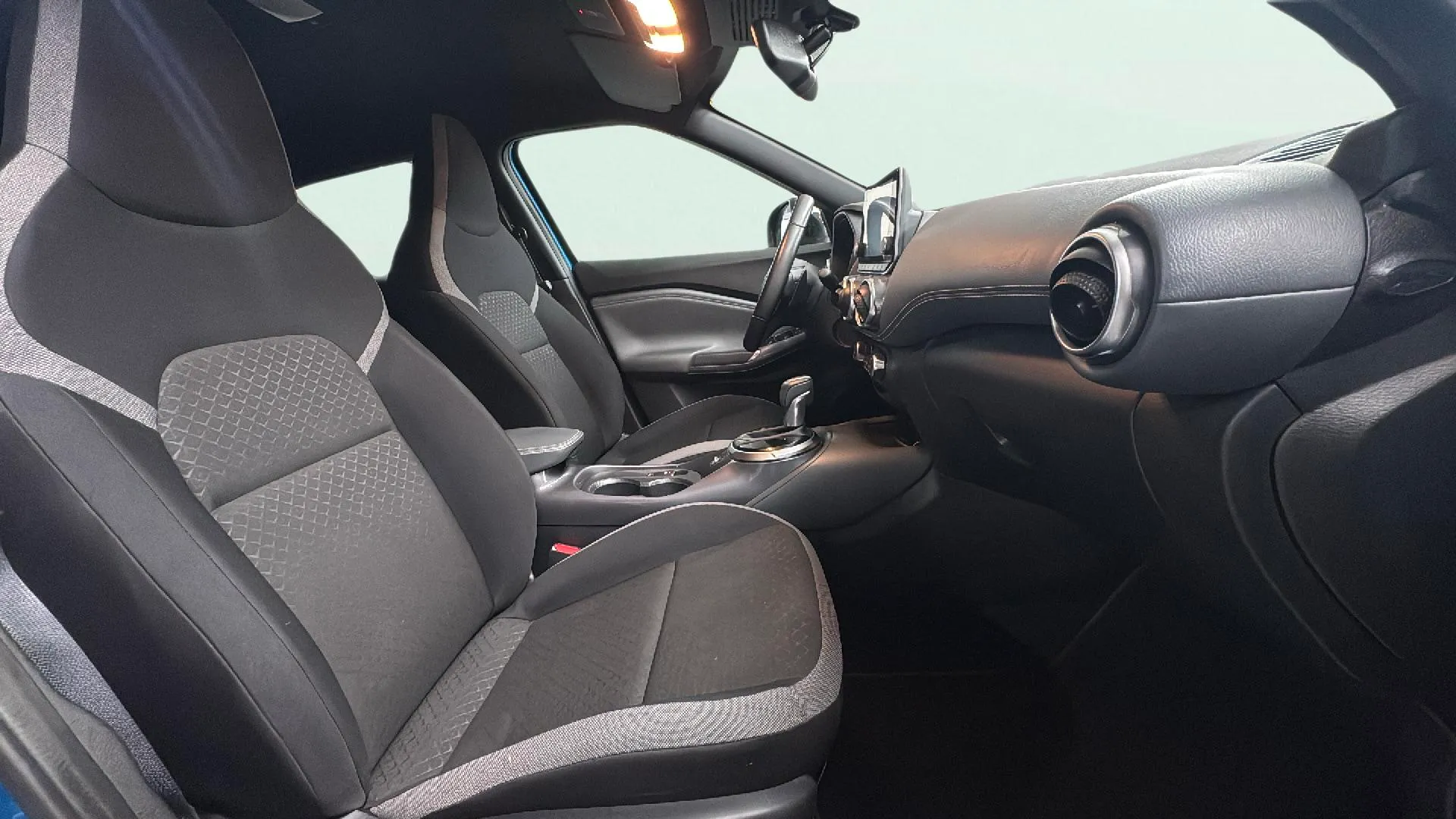 Nissan Juke DIG-T DCT N-Connecta - foto 10