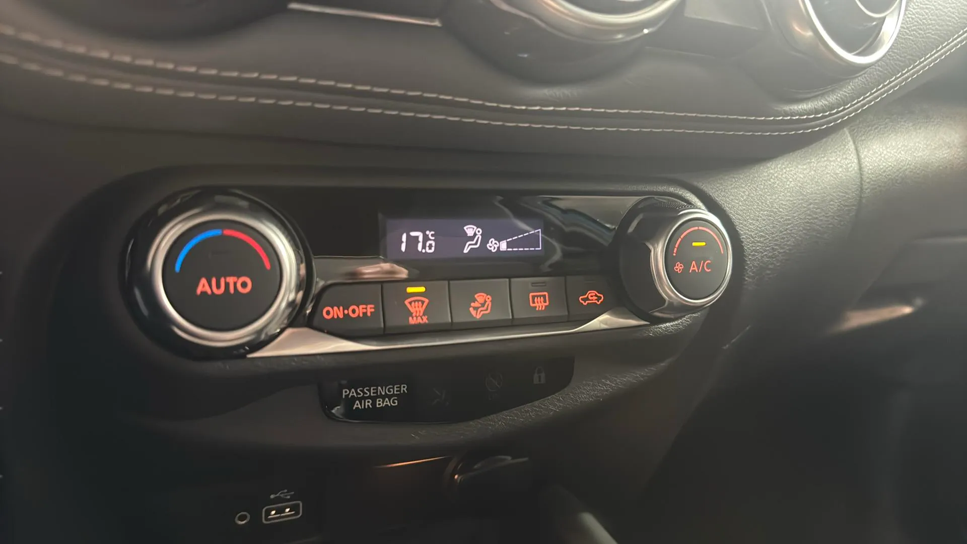 Nissan Juke DIG-T DCT N-Connecta - foto 18