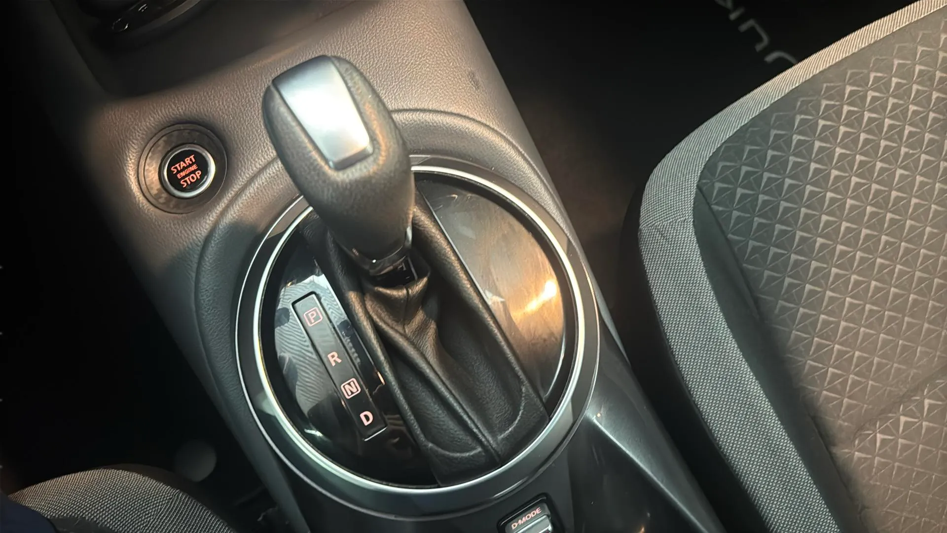 Nissan Juke DIG-T DCT N-Connecta - foto 19