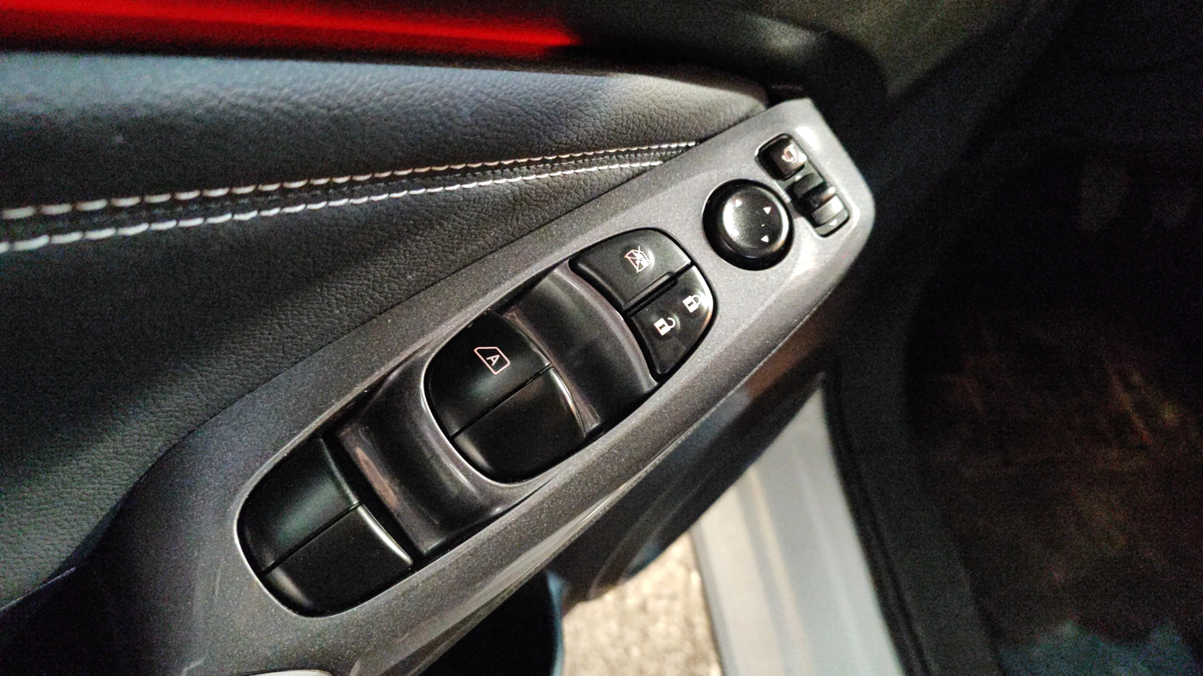 Nissan Juke DIG-T Acenta - foto 22