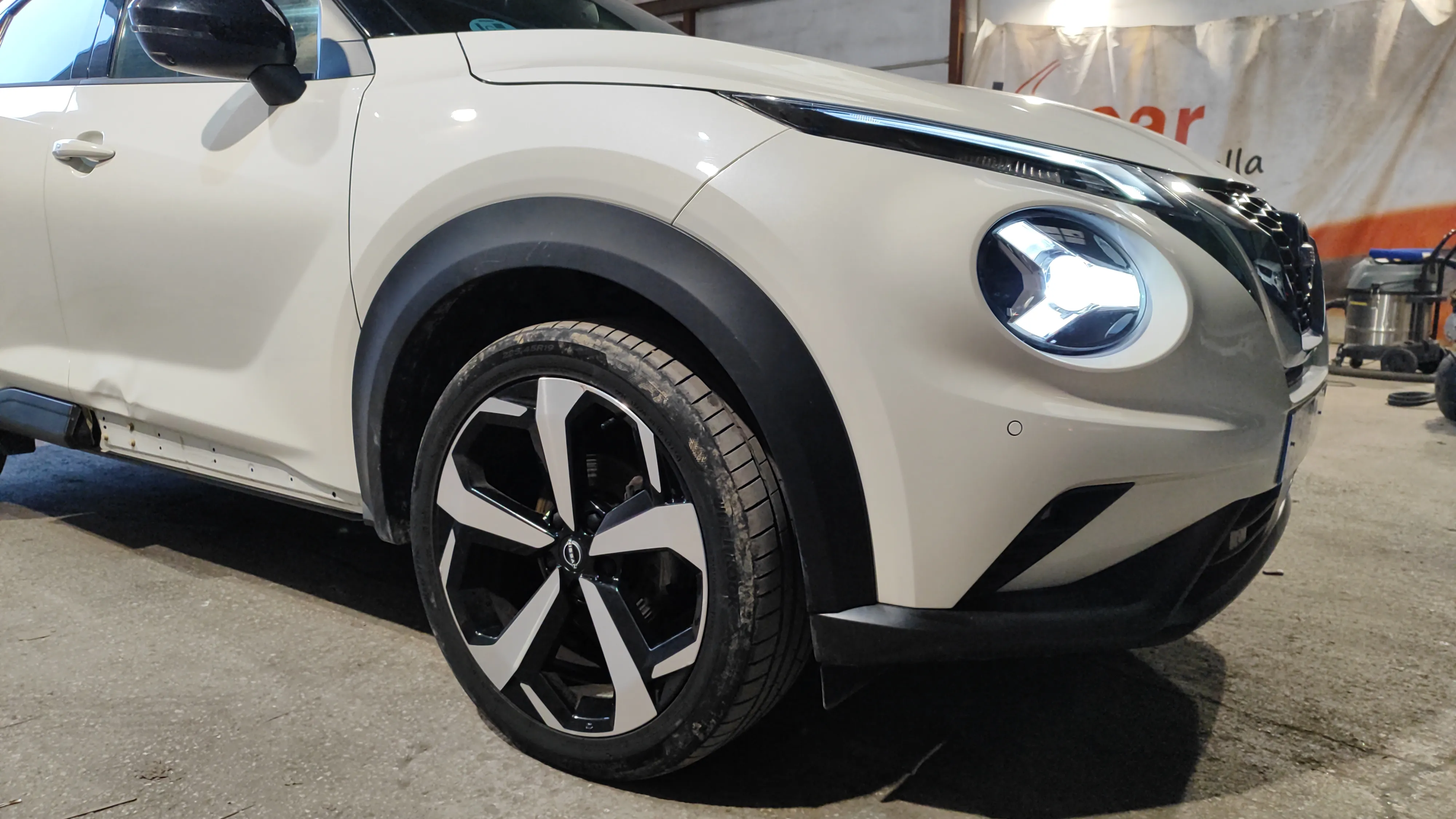 Nissan Juke DIG-T Acenta - foto 17