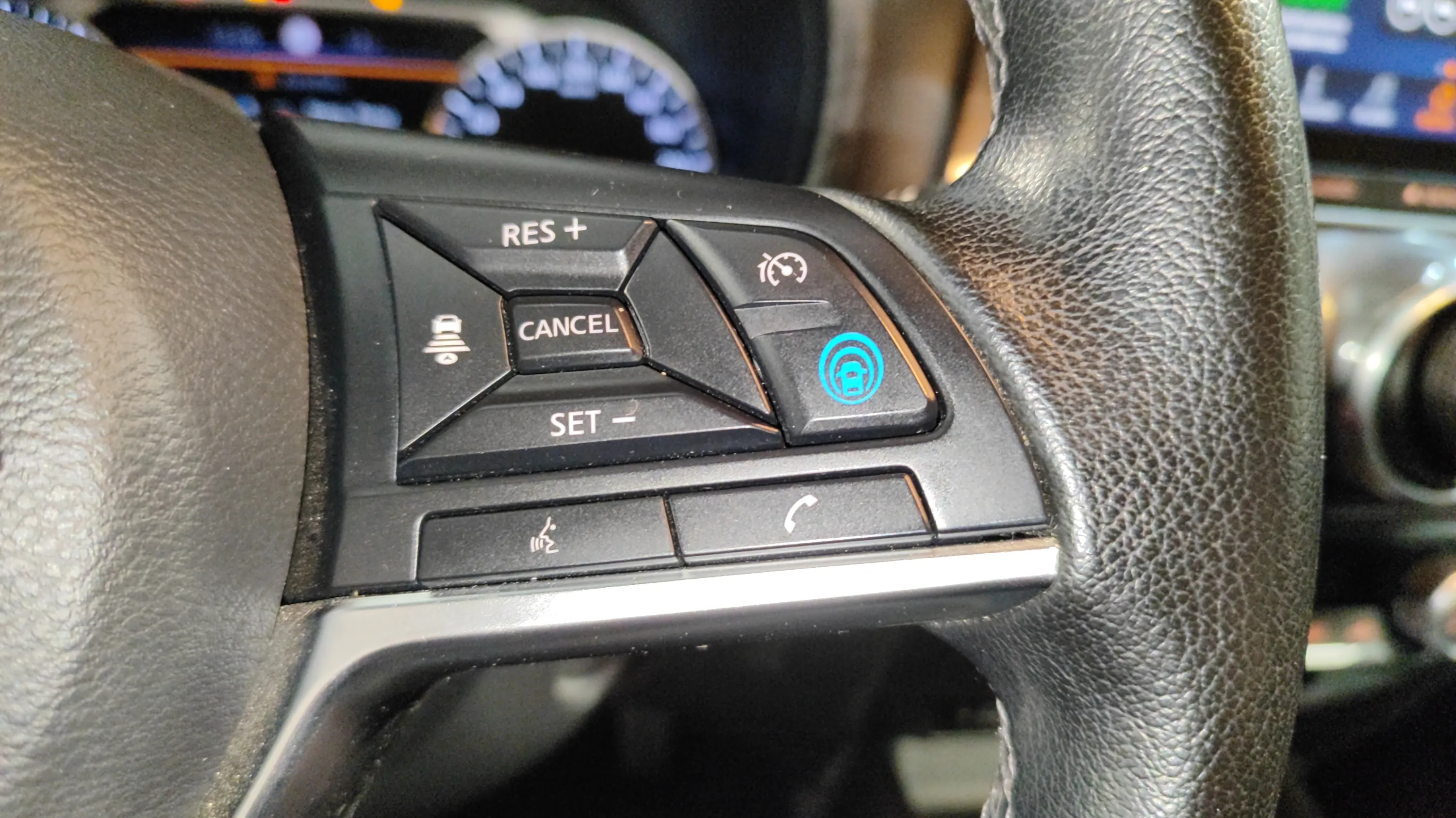 Nissan Juke DIG-T Acenta - foto 25