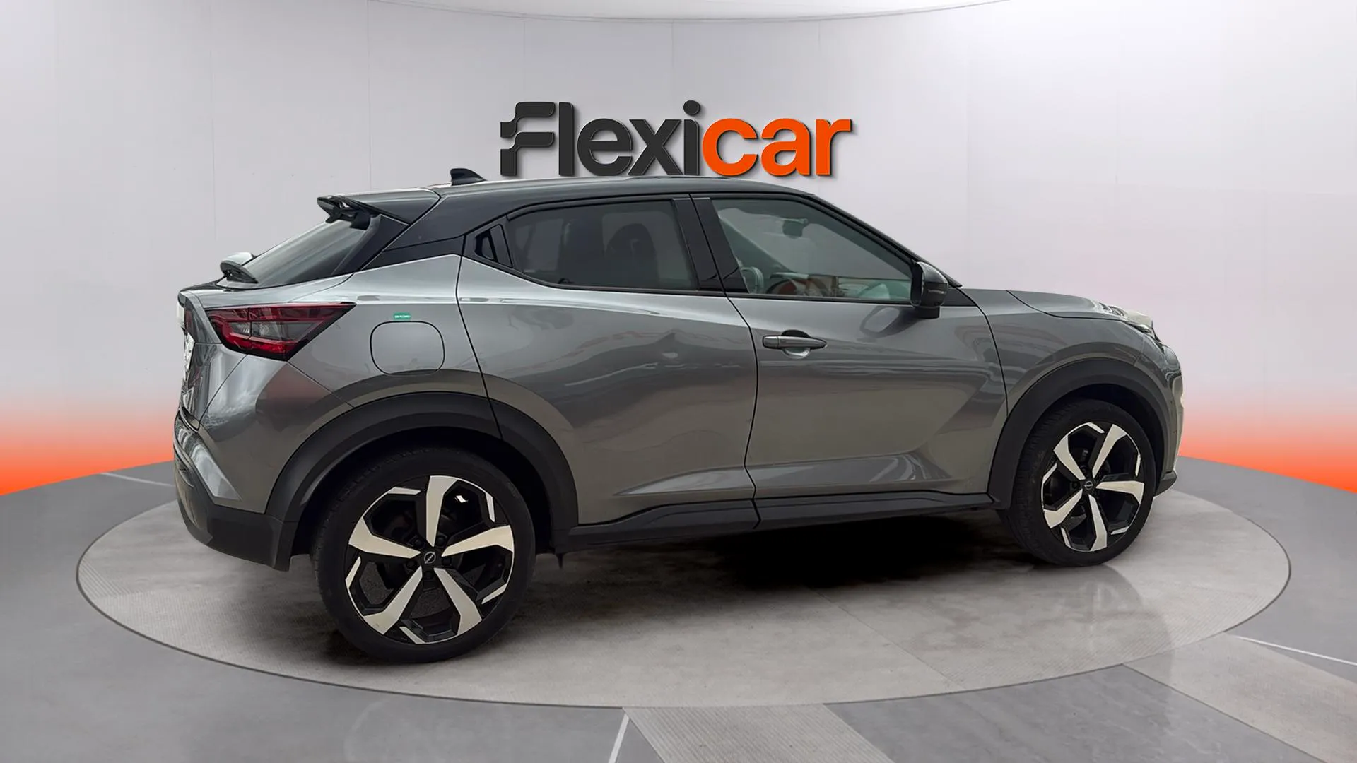 Nissan Juke DIG-T Tekna - foto 9