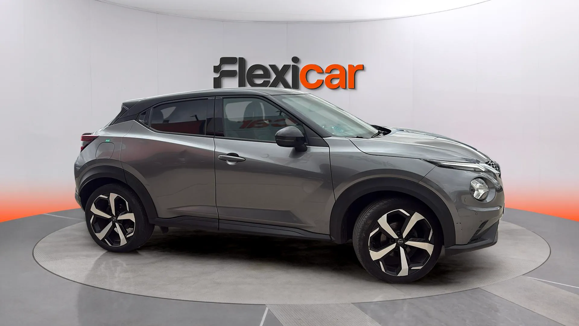 Nissan Juke DIG-T Tekna - foto 11