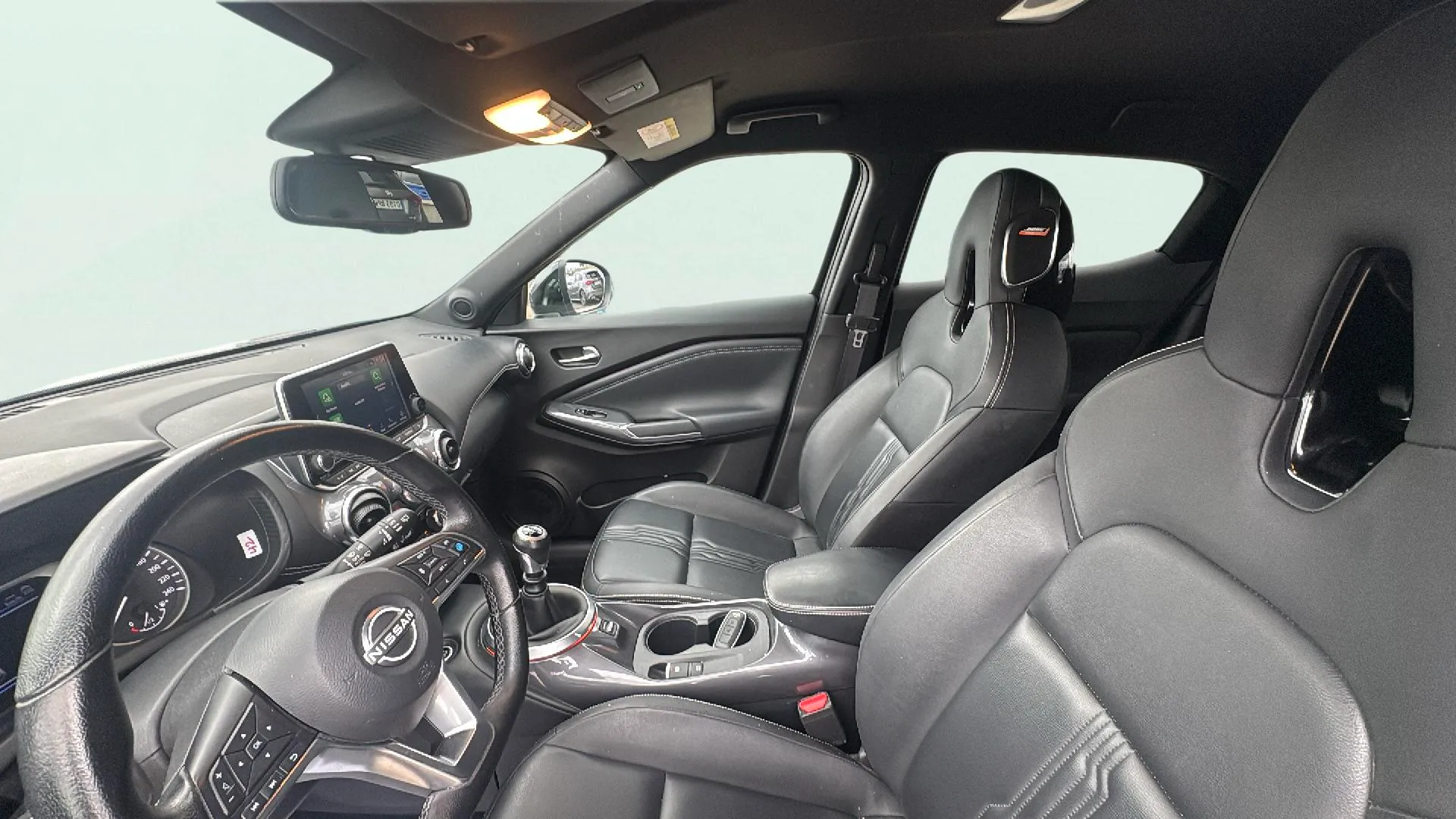 Nissan Juke DIG-T Tekna - foto 16