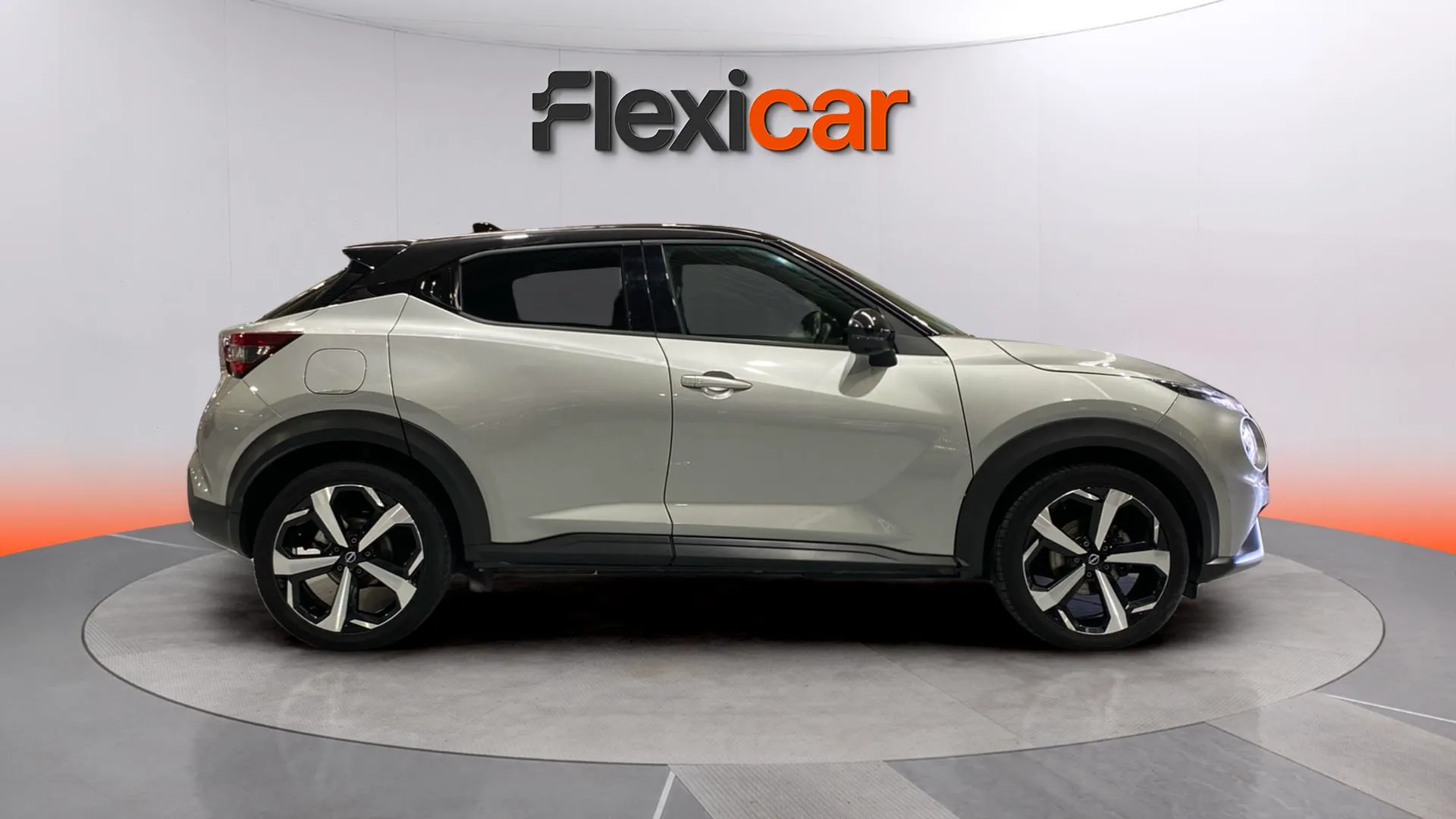 Nissan Juke DIG-T Tekna - foto 5