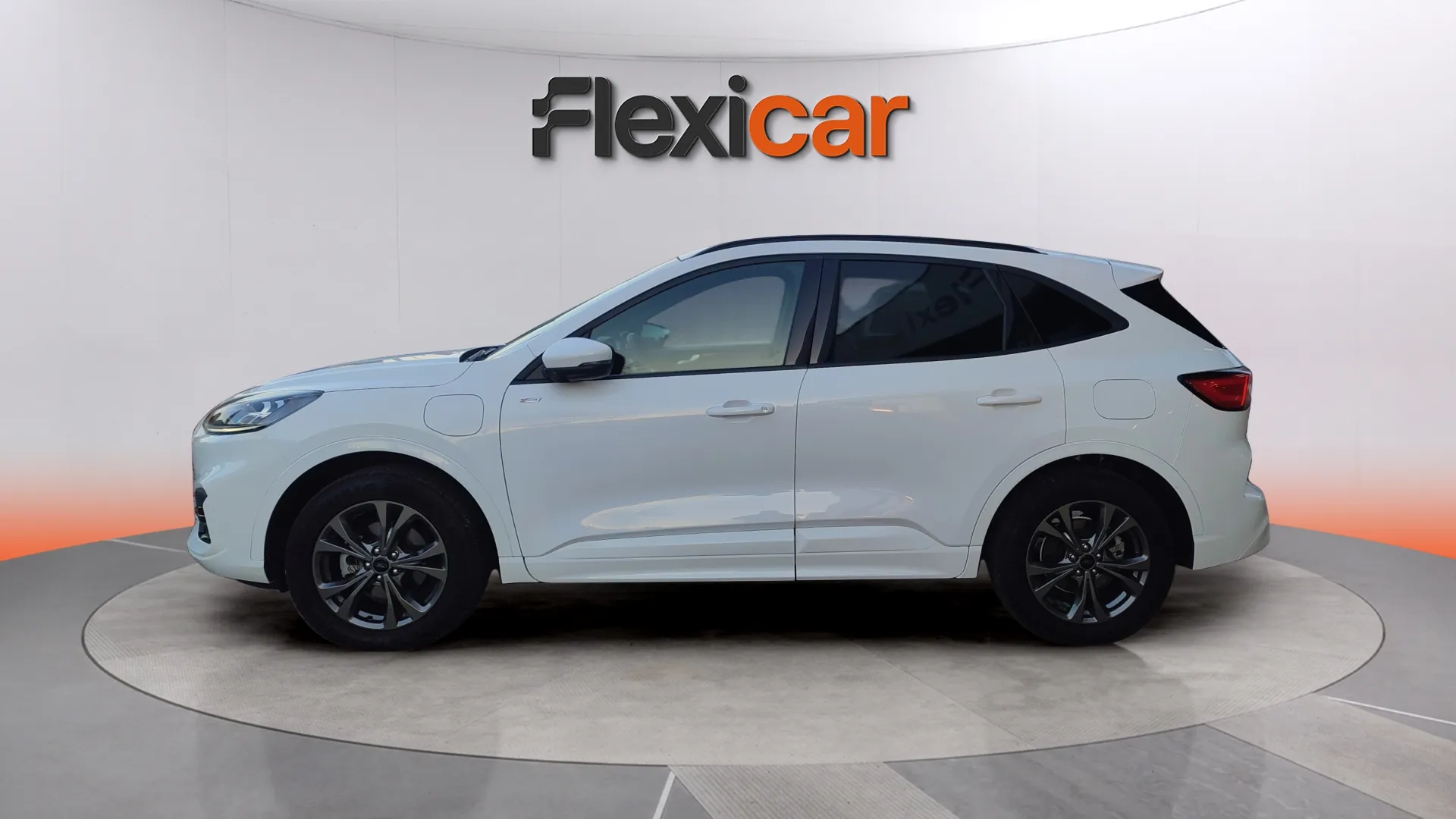 Ford Kuga ST-Line 2.5 Duratec PHEV - foto 4