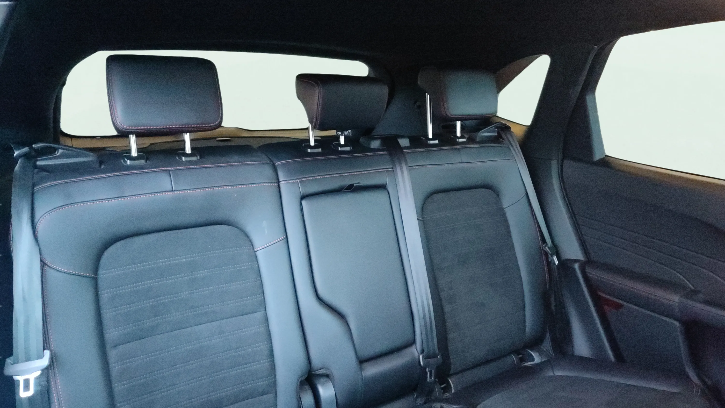 Ford Kuga ST-Line 2.5 Duratec PHEV - foto 19