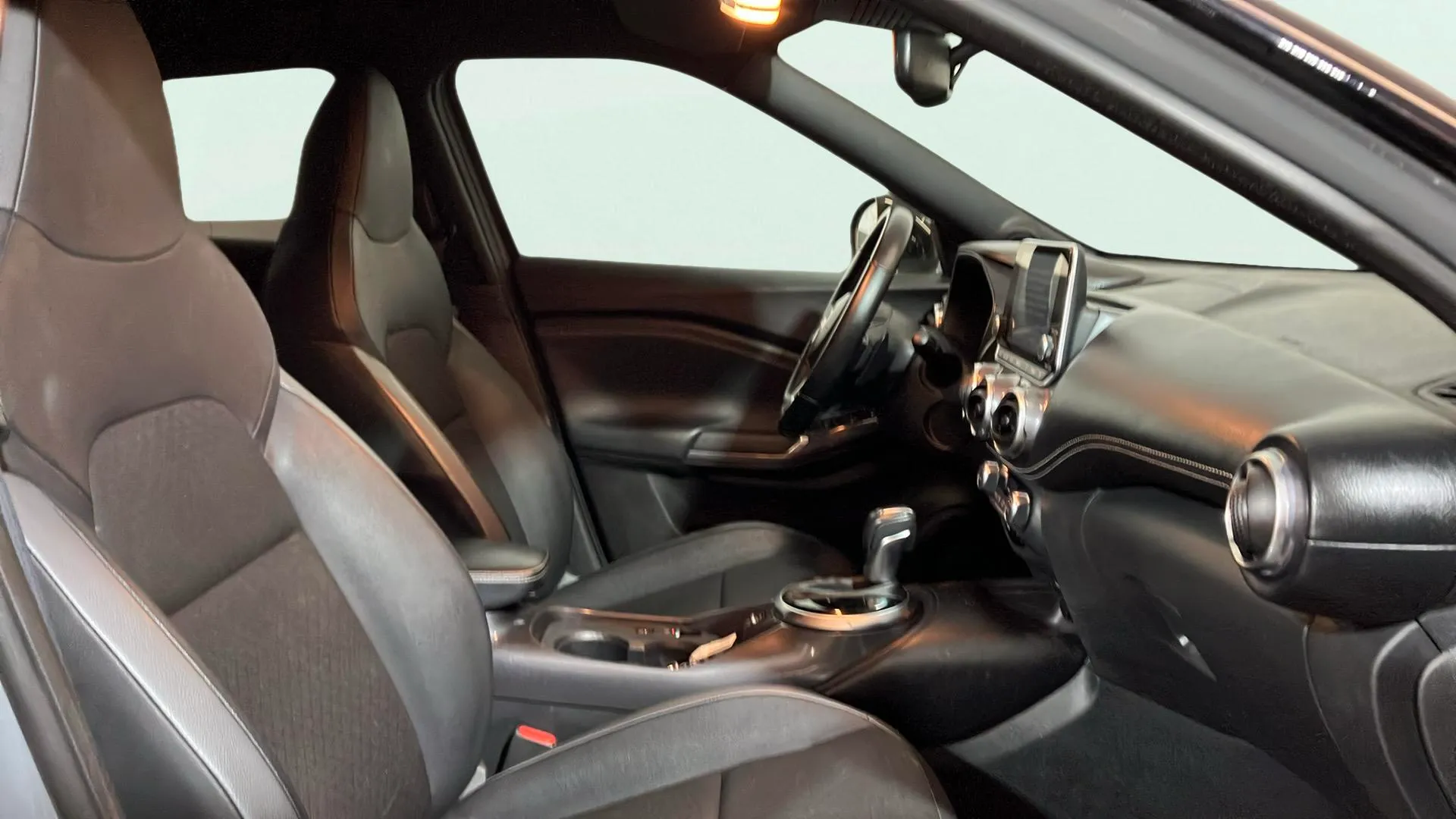 Nissan Juke DIG-T DCT Acenta - foto 17