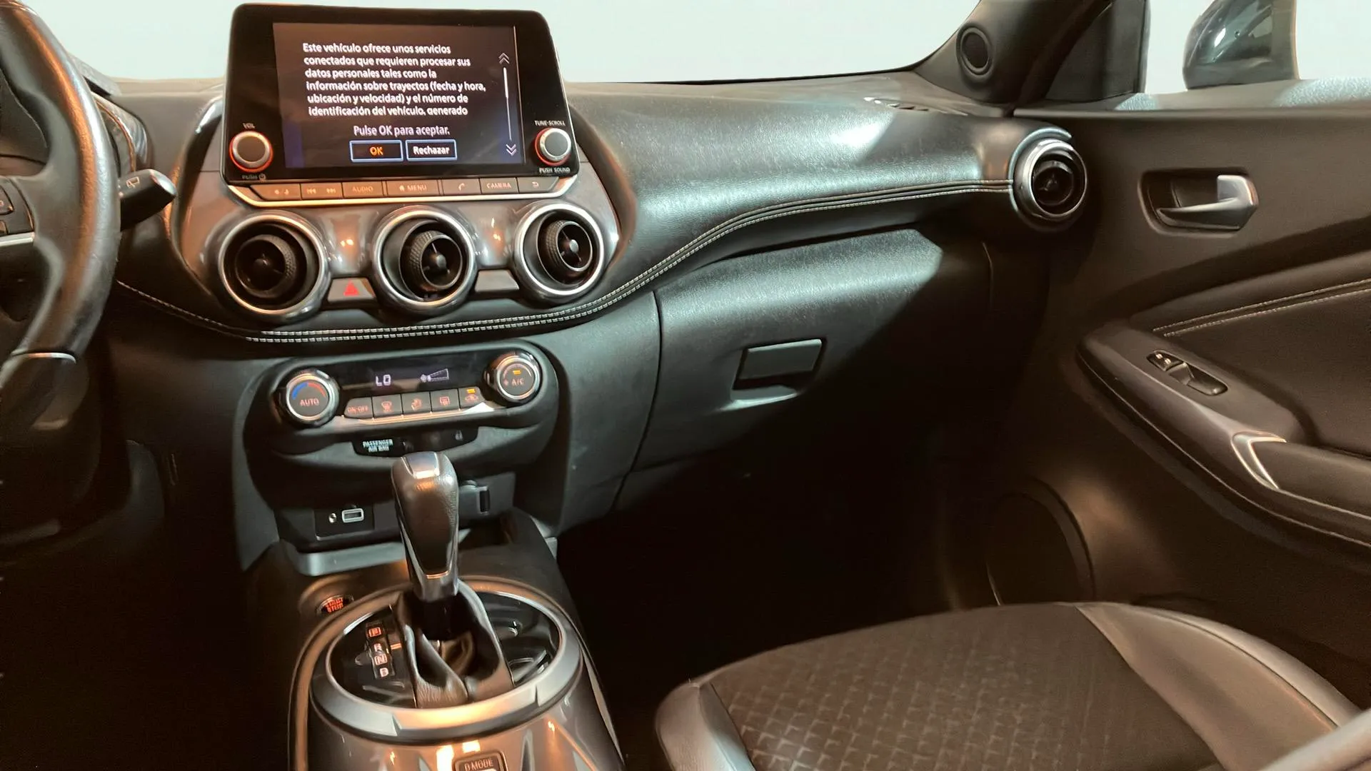 Nissan Juke DIG-T DCT Acenta - foto 14