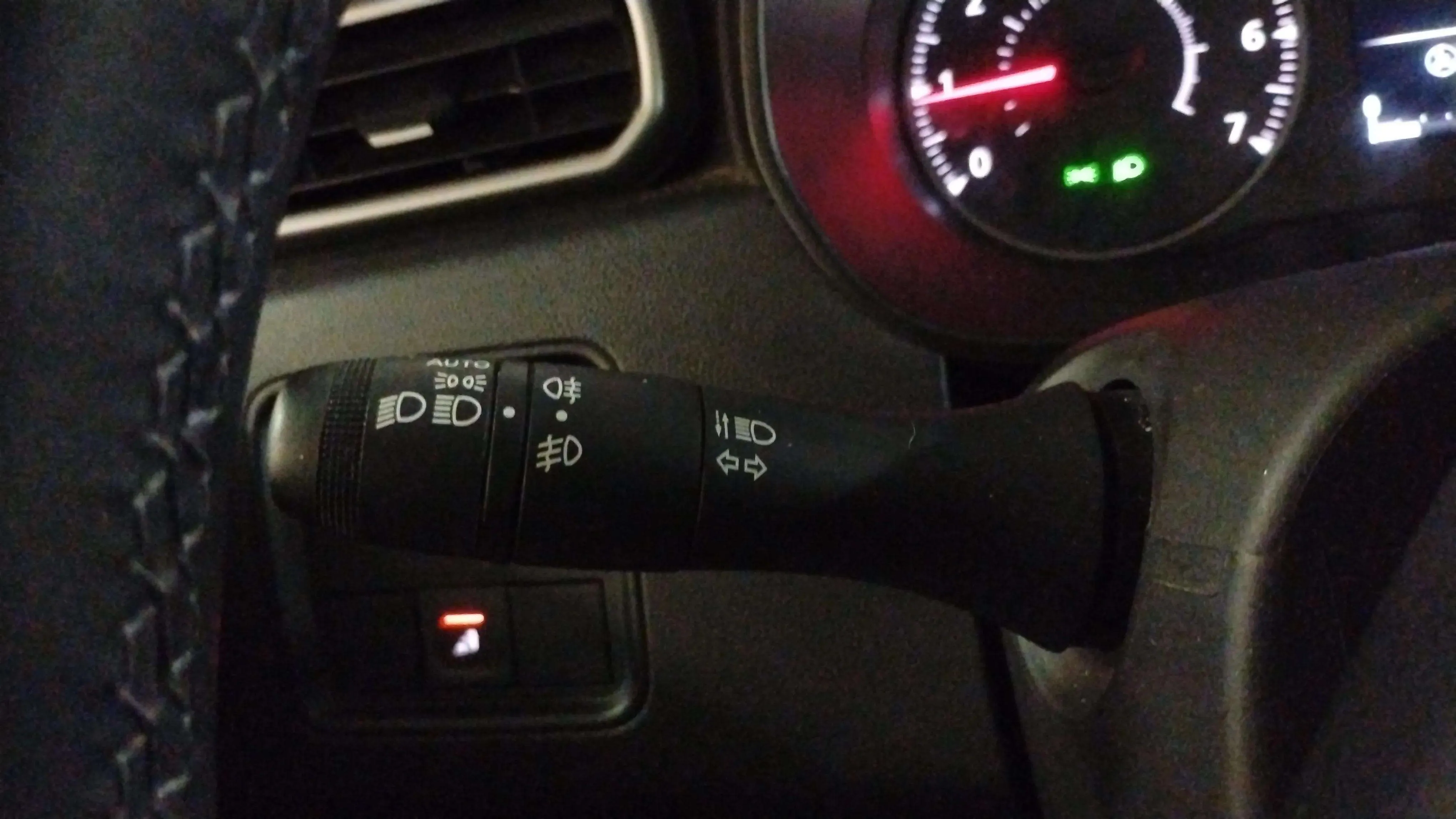 Dacia Duster Prestige TCe 4x2 EDC - foto 23