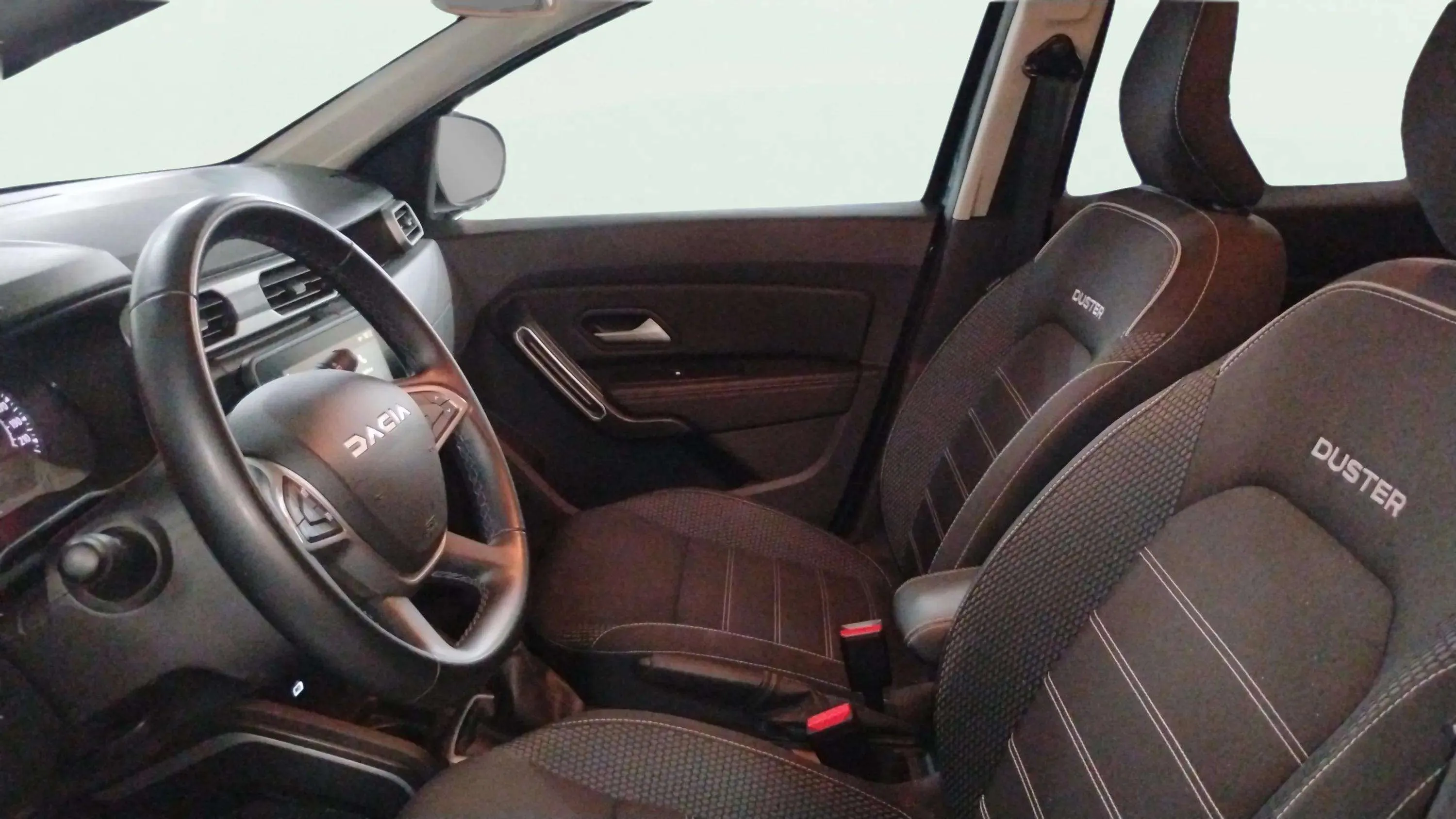 Dacia Duster Prestige TCe 4x2 EDC - foto 7