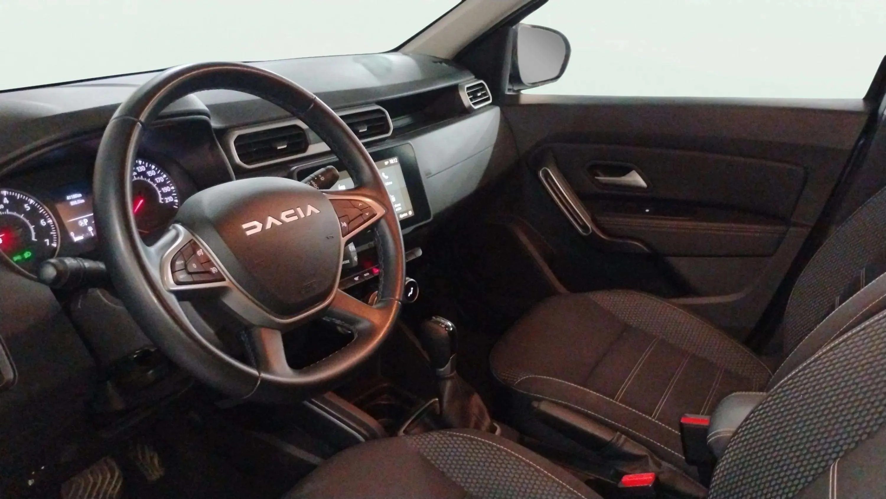 Dacia Duster Prestige TCe 4x2 EDC - foto 6