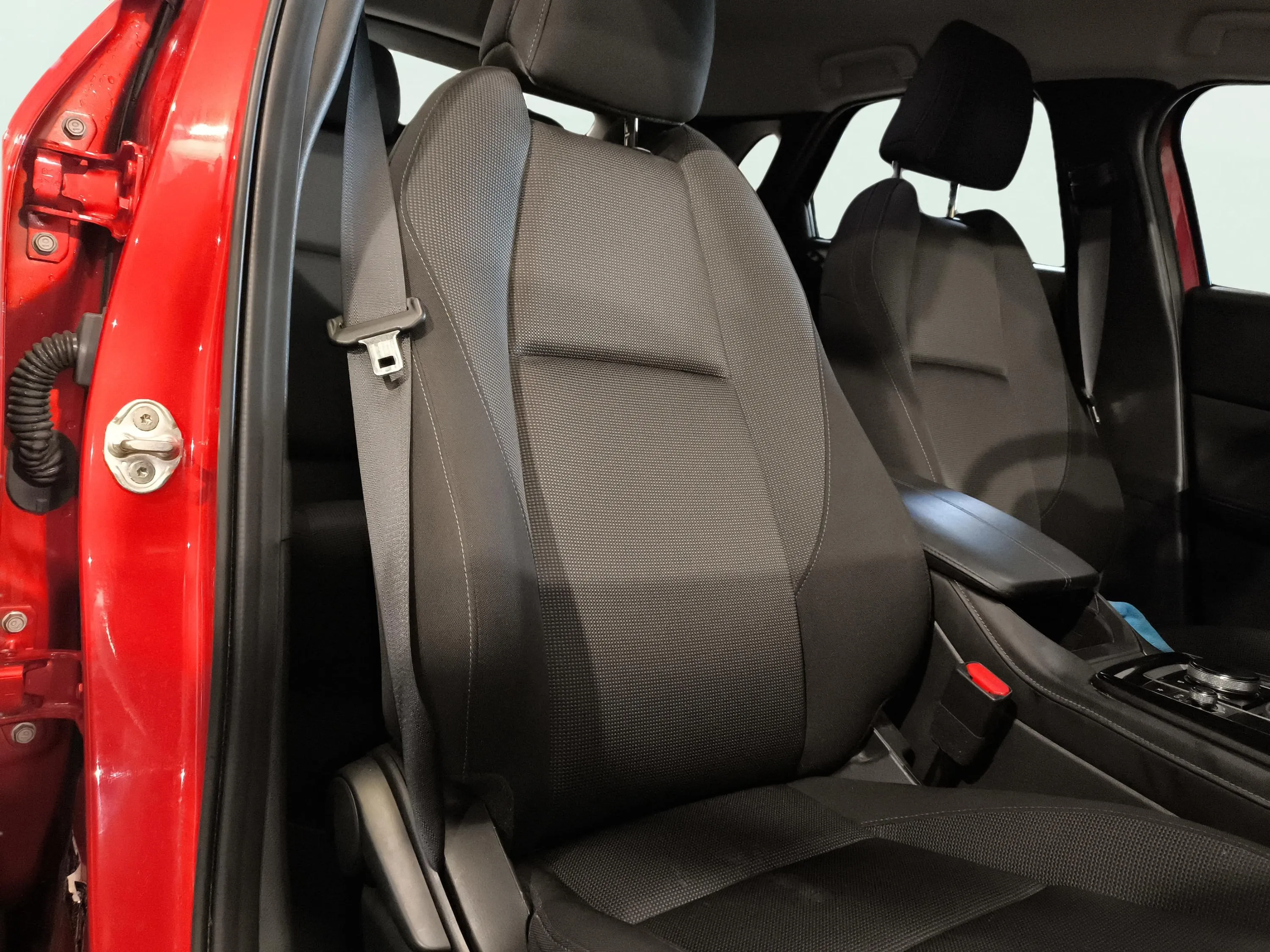 Mazda CX-30 2.0 2WD Zenith (sin Pack Bose) - foto 17
