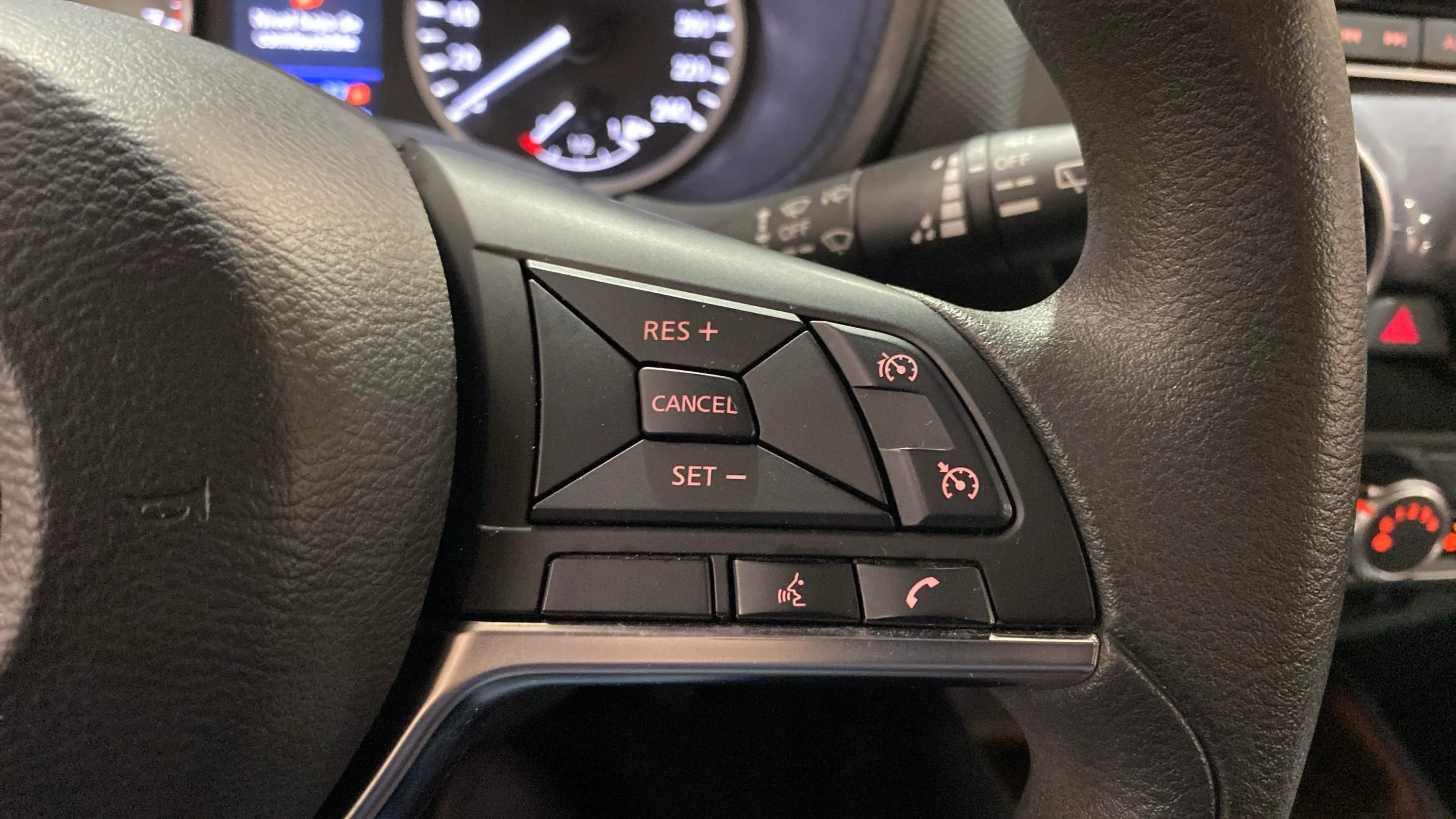 Nissan Juke DIG-T Acenta - foto 19