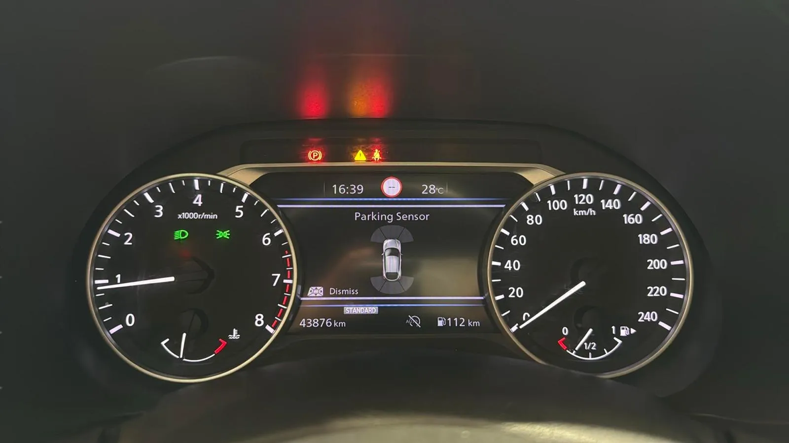 Nissan Juke DIG-T 6M/T Acenta - foto 16