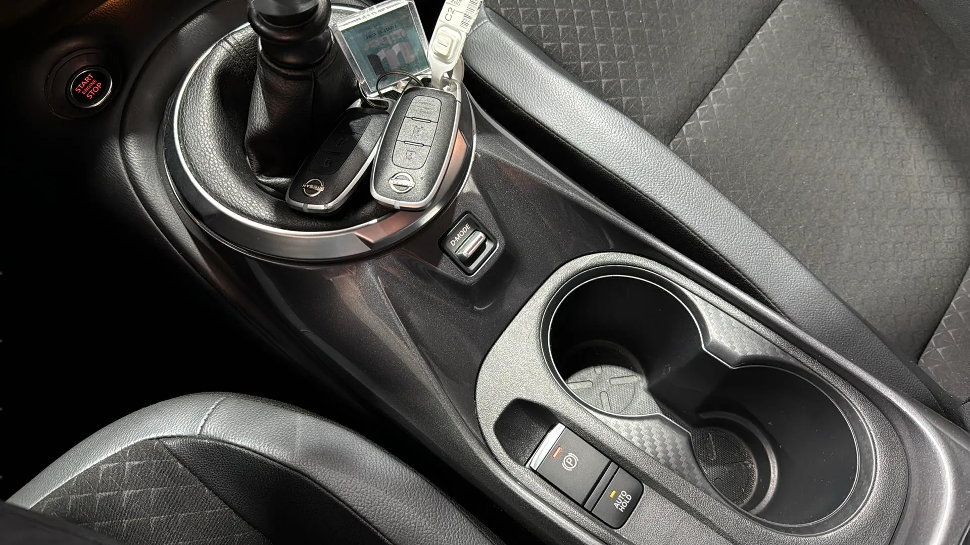 Nissan Juke DIG-T 6M/T Acenta - foto 20