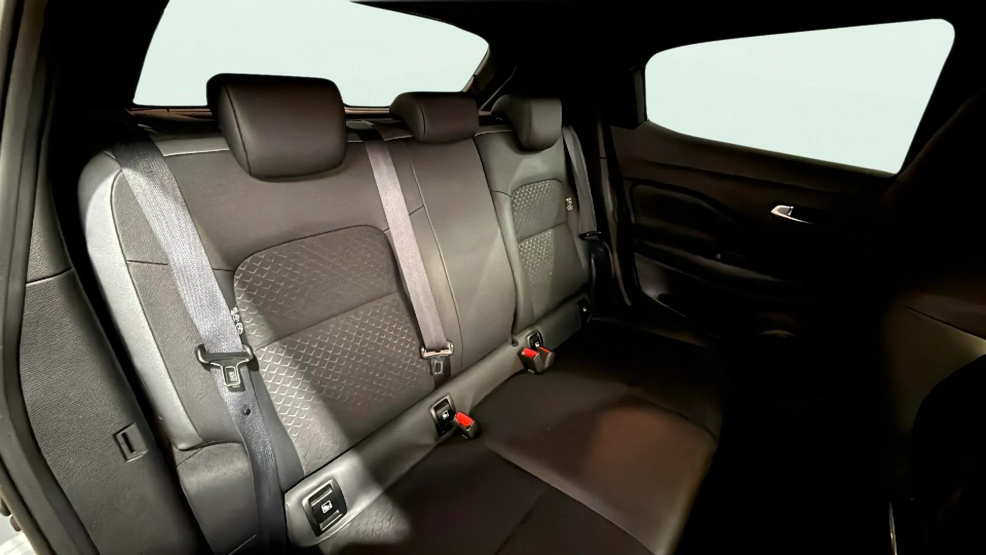 Nissan Juke DIG-T 6M/T Acenta - foto 12