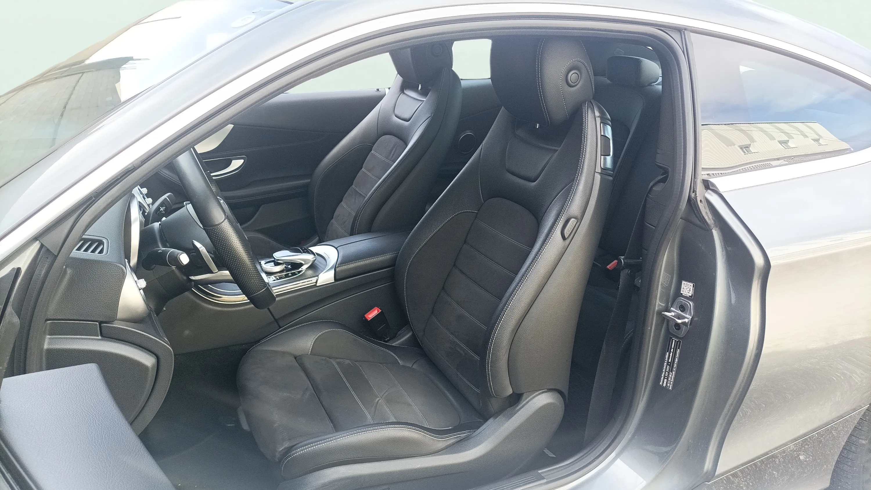 Mercedes-Benz Clase C Coupé C 200 - foto 26