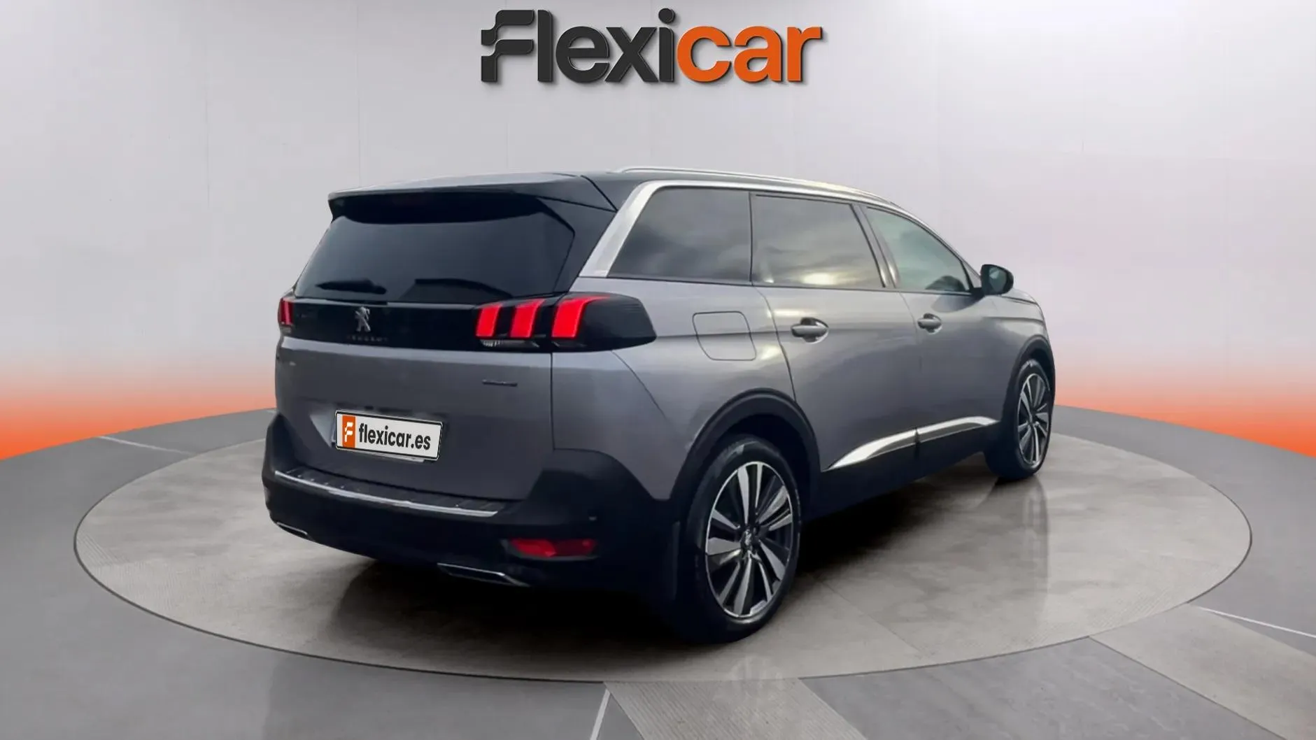 Peugeot 5008 Allure 1.2L PureTech - foto 3